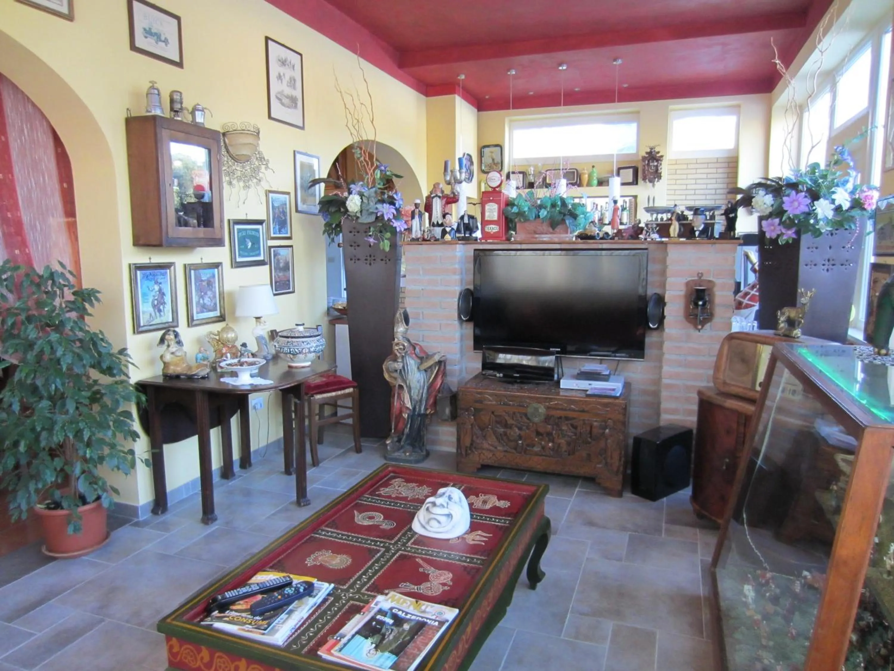 Day in Hotel Ellymar