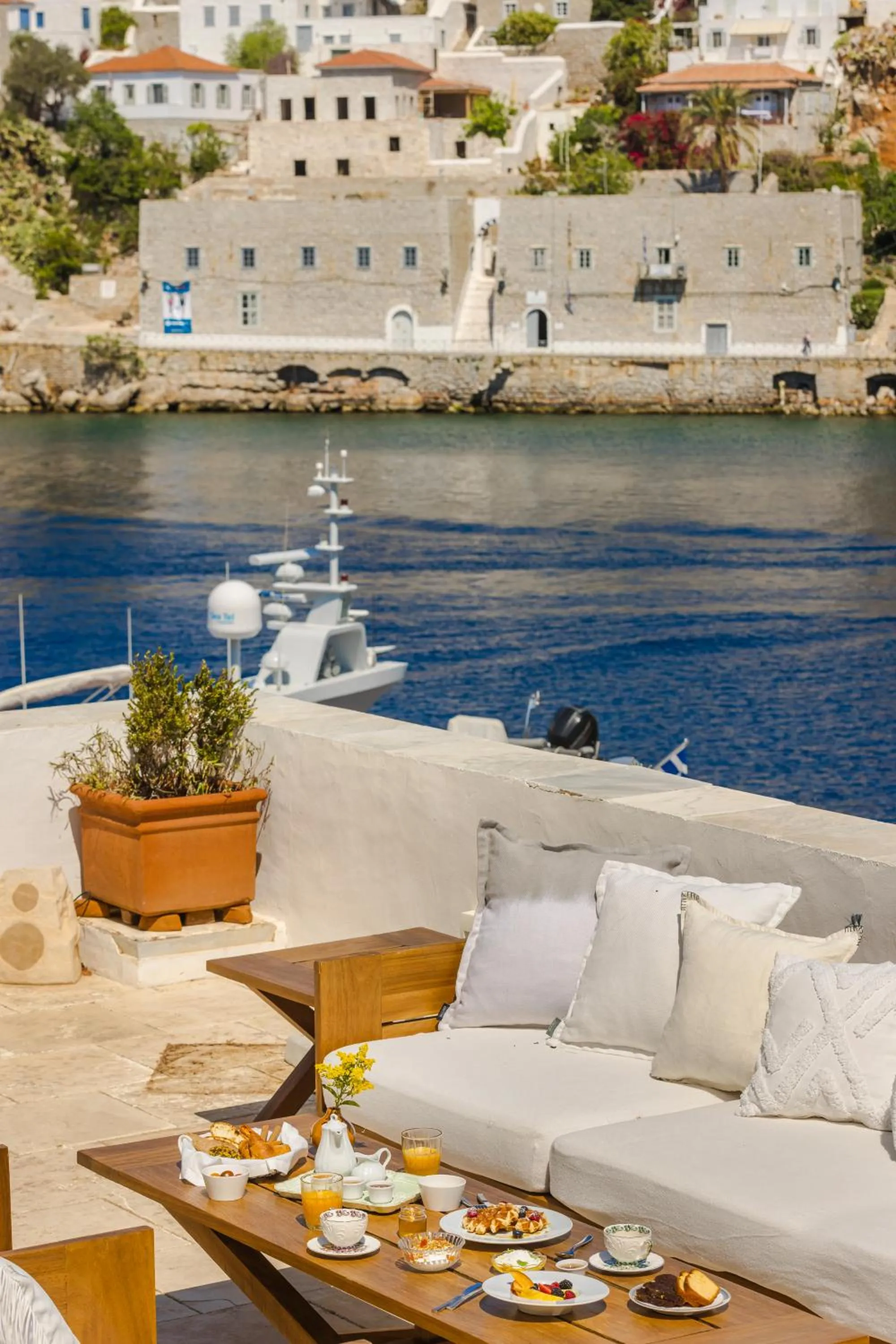 Property building in Hydrea Exclusive Hospitality