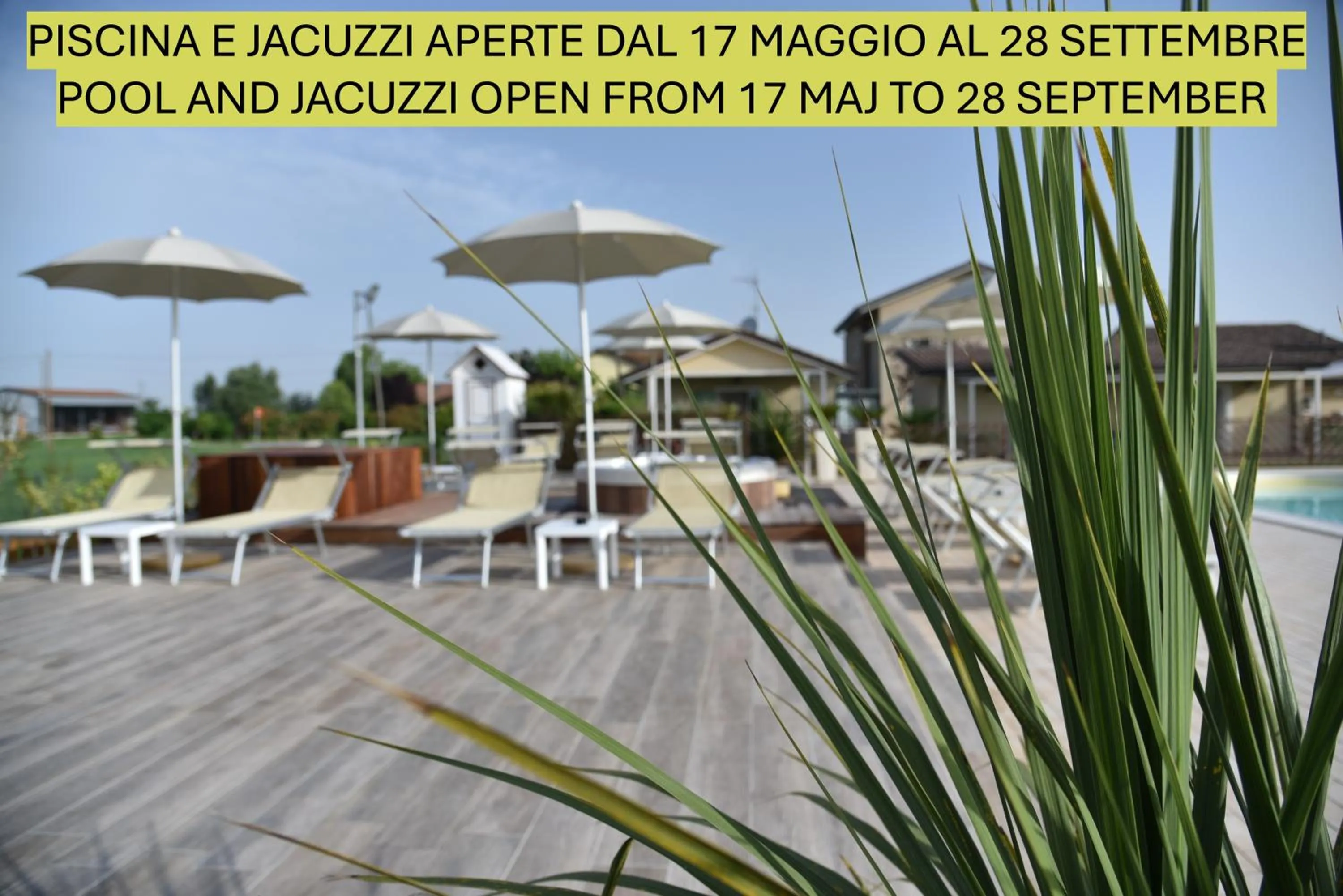 Swimming pool in Agriturismo B&B Vista Parco