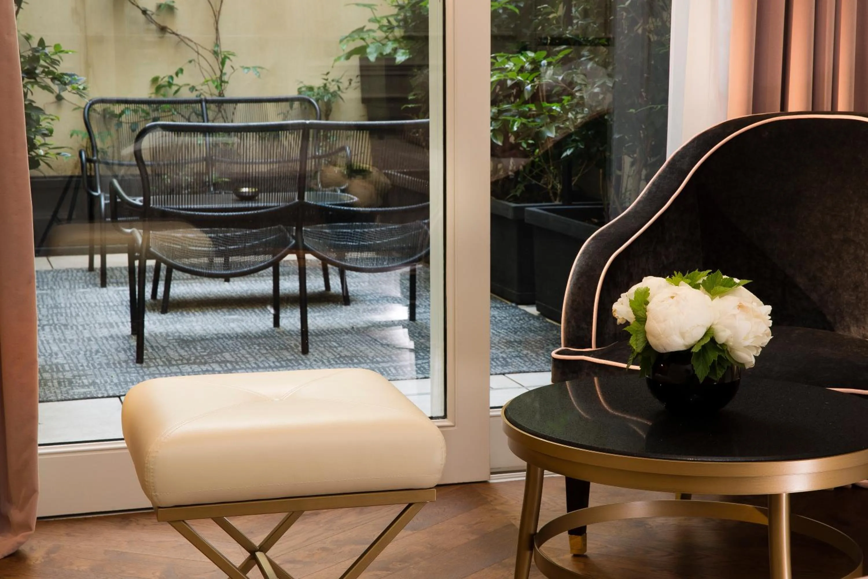 Patio in Le Narcisse Blanc