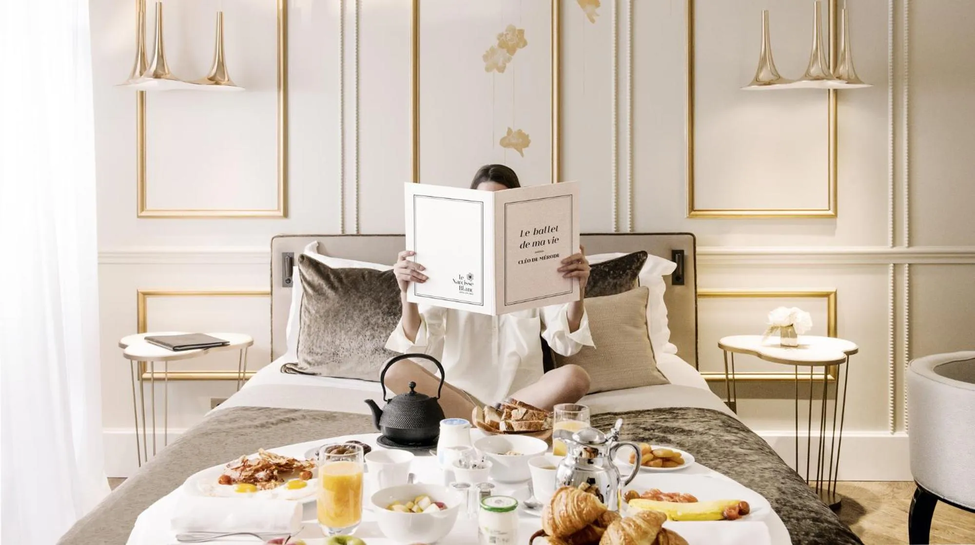 Bedroom in Le Narcisse Blanc