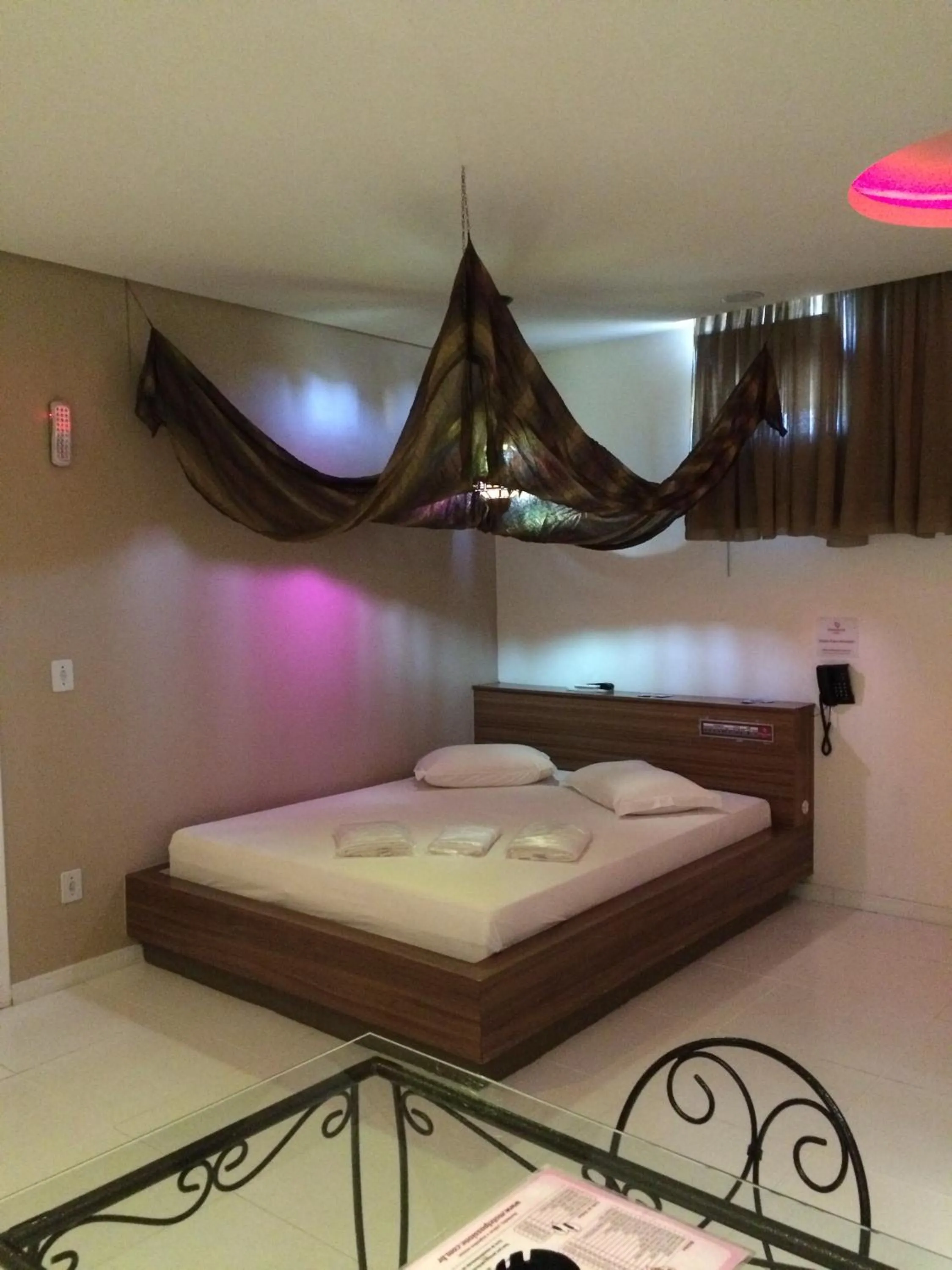 Bedroom, Bed in Passione Criciúma - Adult Only