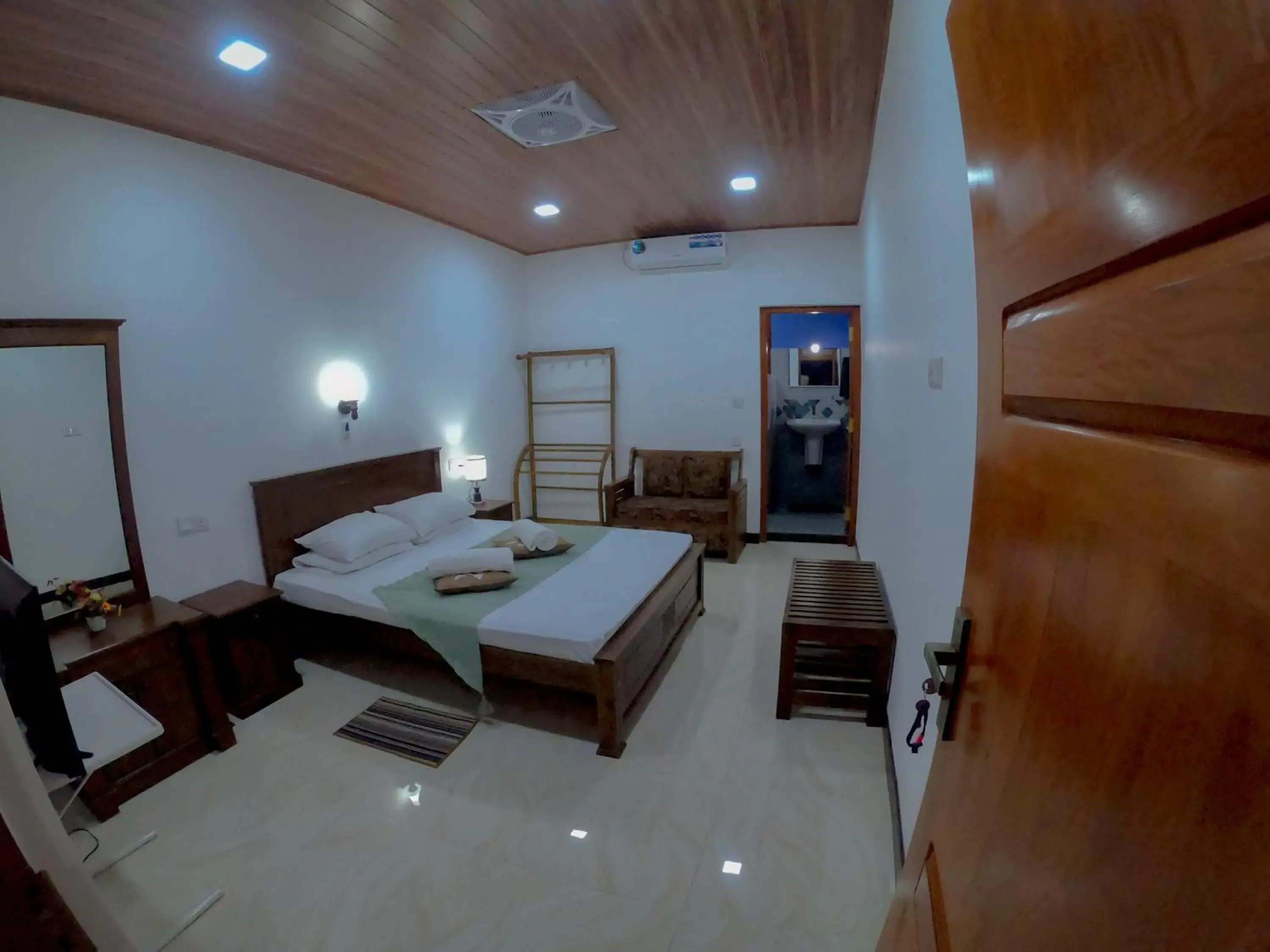 Deluxe Double Room in Innovick Residence Deluxe Double Room in Innovick Residence