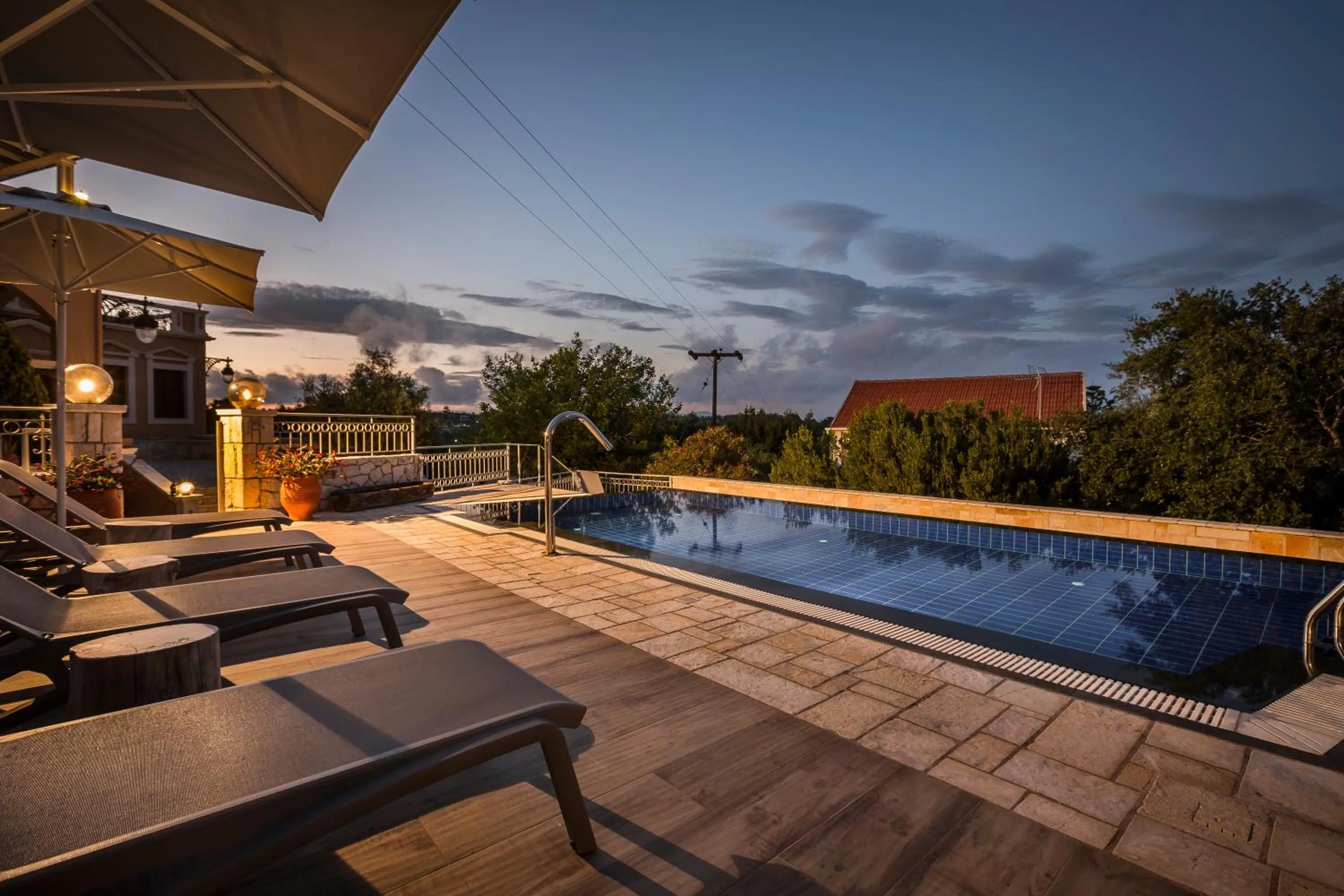 Faros Residence Adults Only