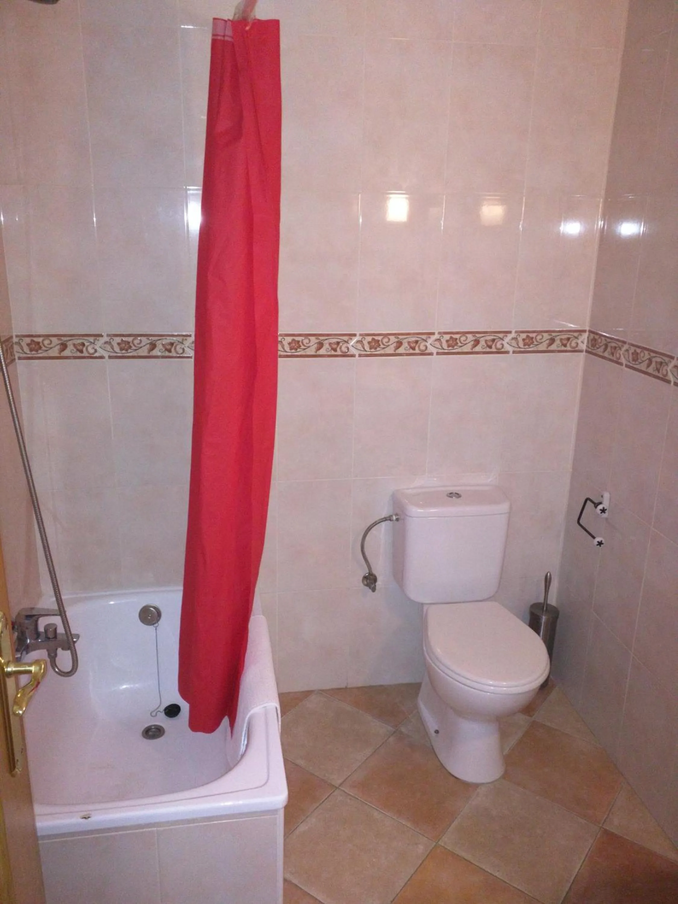 Bathroom in San Roque 18