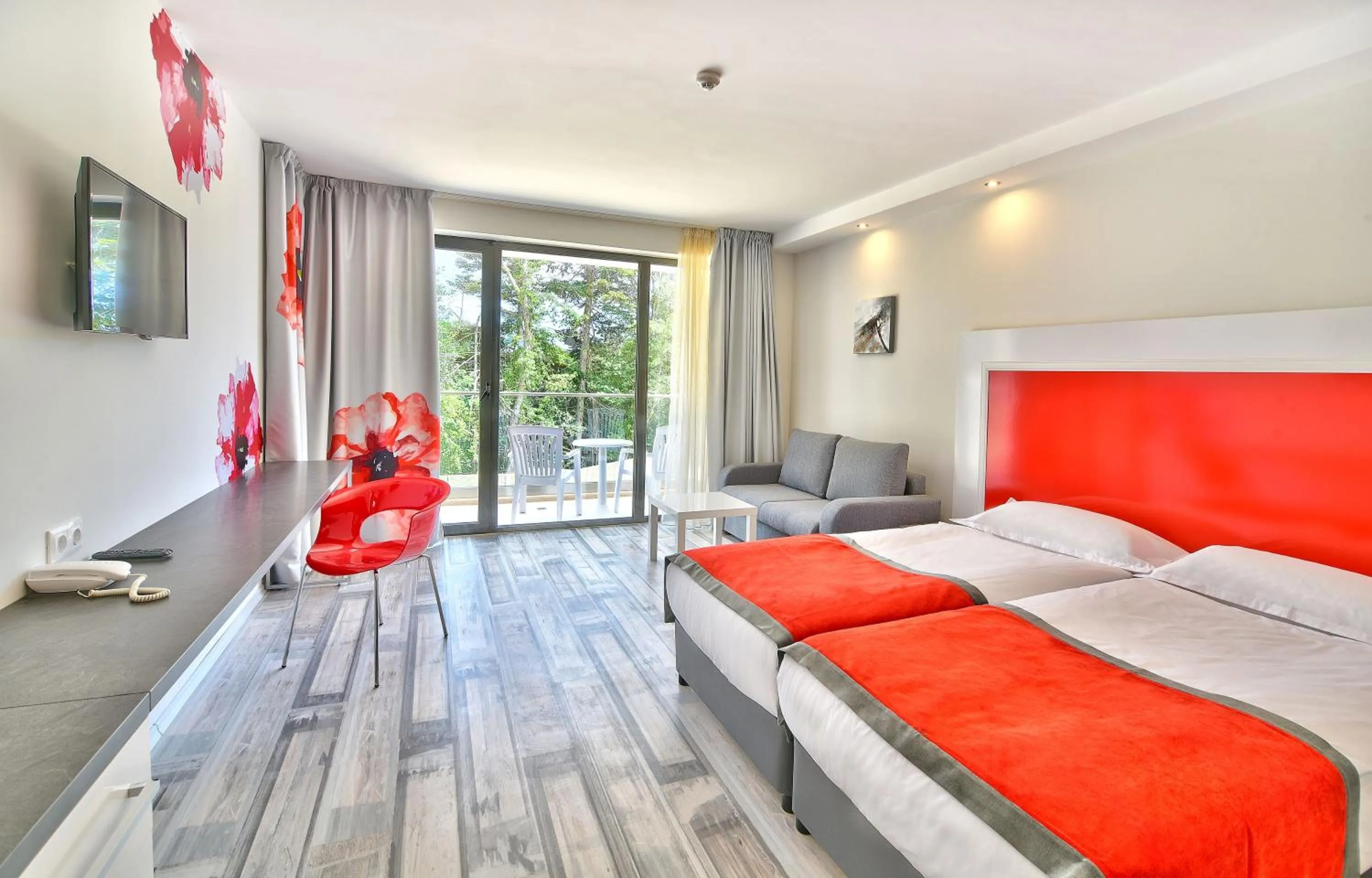GRIFID Hotel Foresta - All Inclusive & Free GRIFID Beach - Adults Only