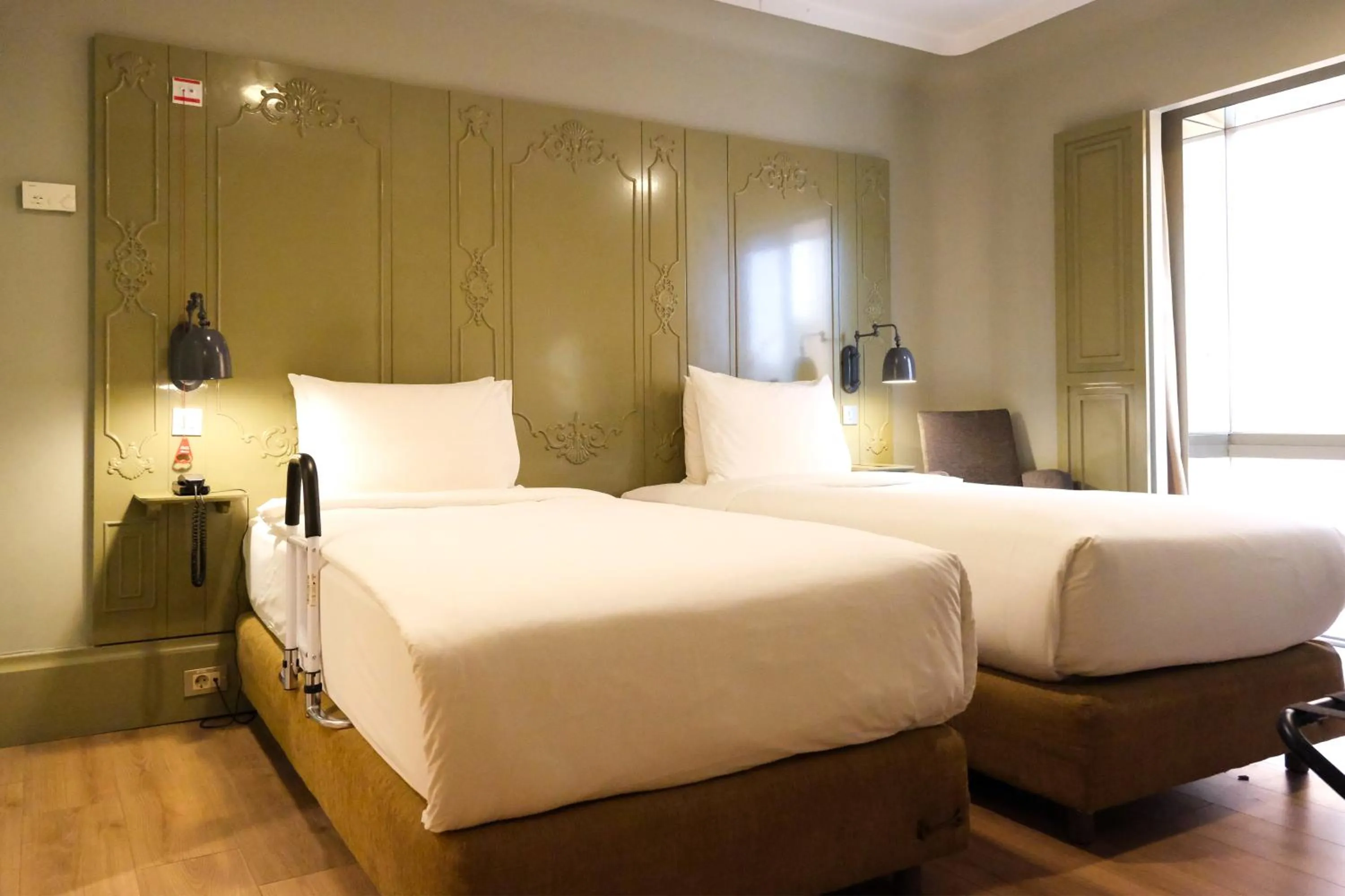 Facility for disabled guests, Bed in The Cettia Istanbul