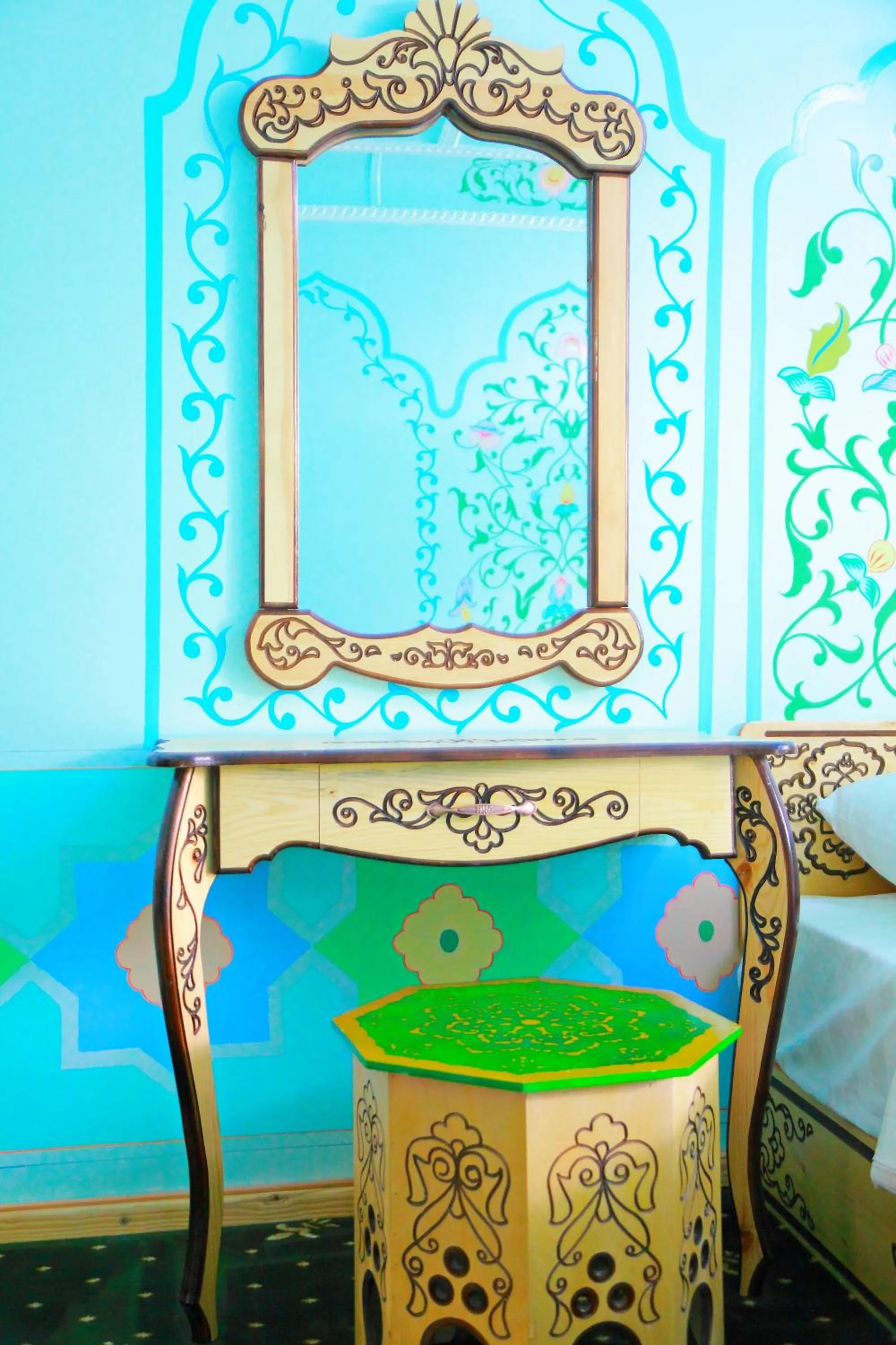 Day in HON SAROY - immerse atmosphere in the epoch of the khans