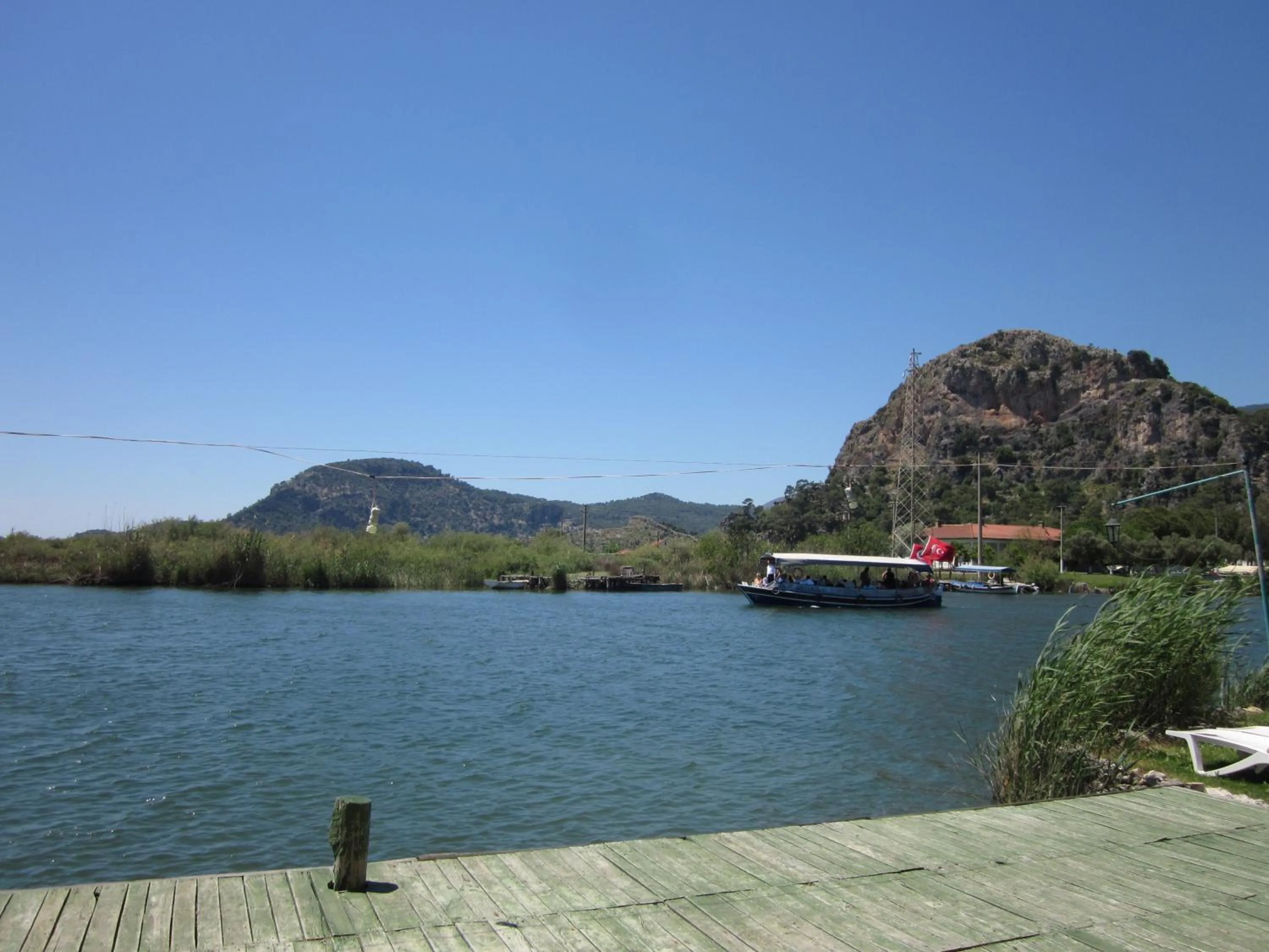 Restaurant/places to eat in Asur Apart & Villa Asur