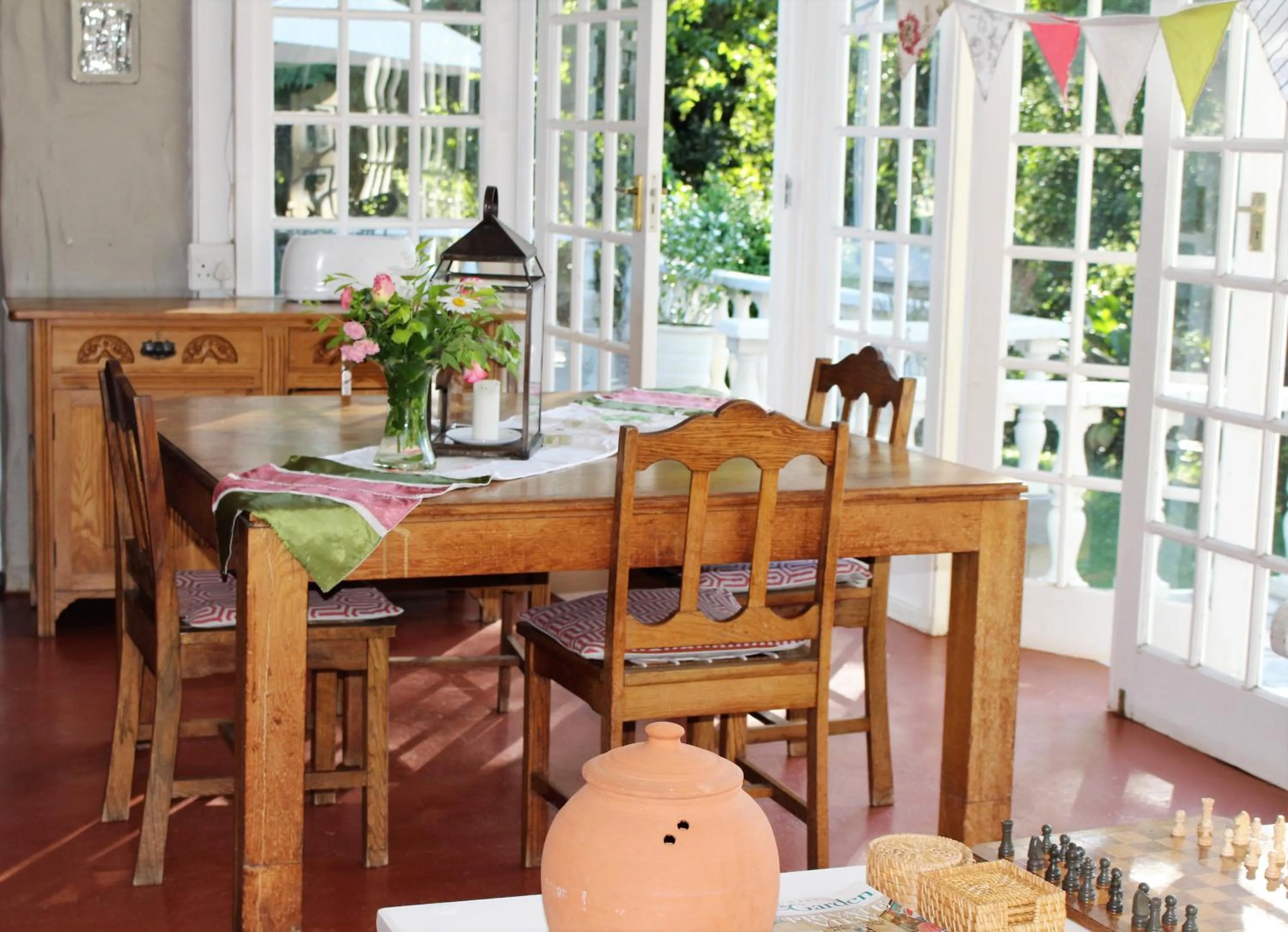 Living room in A Garden Suite B&B