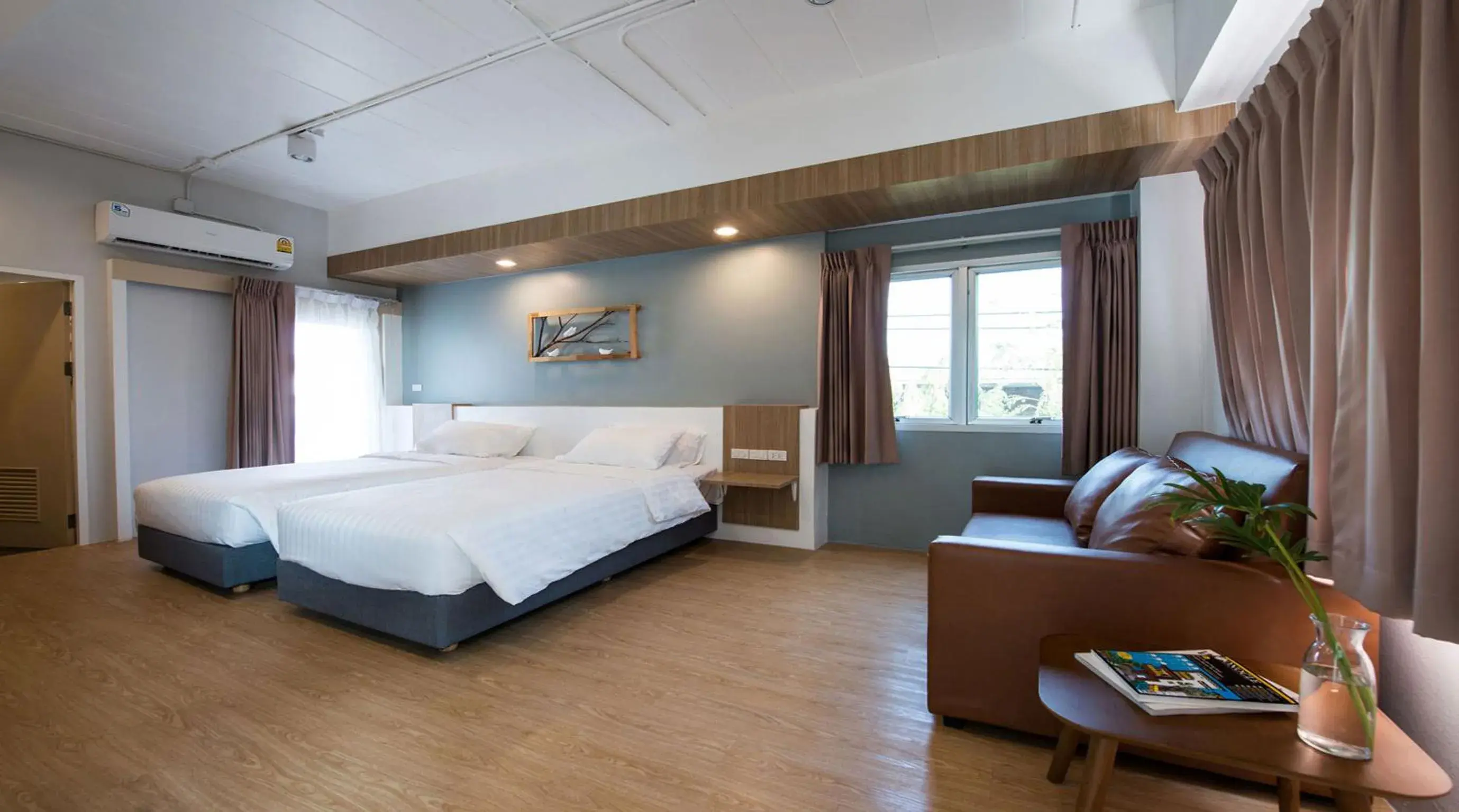 Photo of the whole room, Bed in Shade House - Bitec Bangna Photo of the whole room, Bed in Shade House - Bitec Bangna