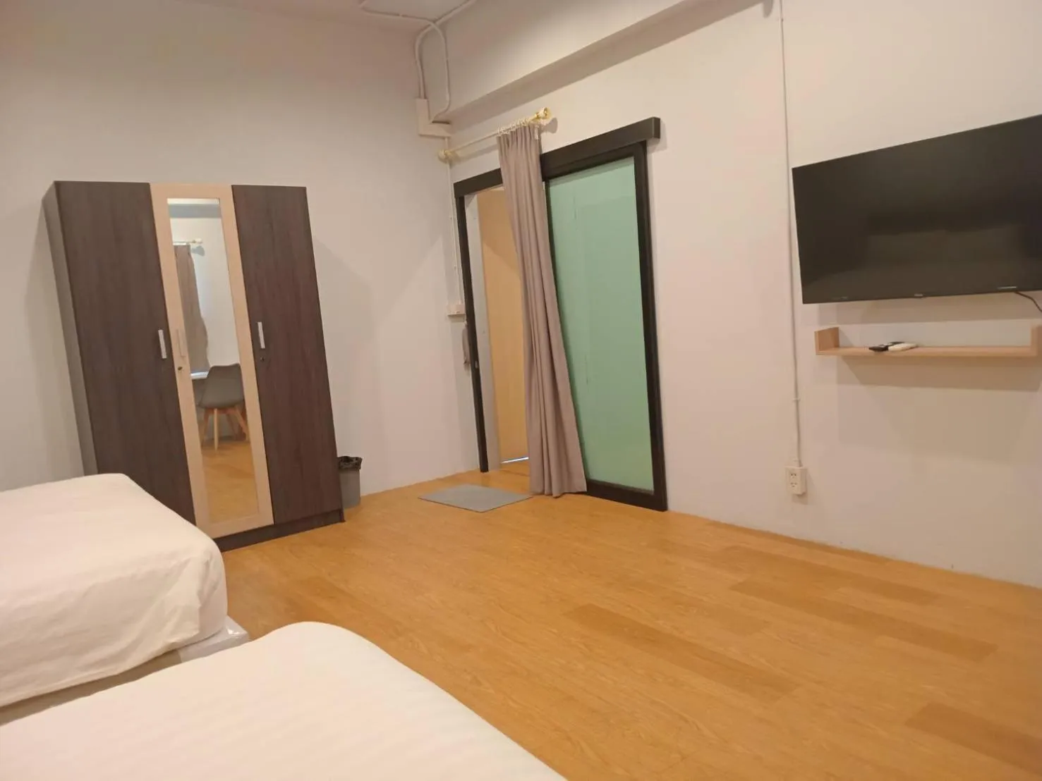 TV and multimedia, Bed in Shade House - Bitec Bangna