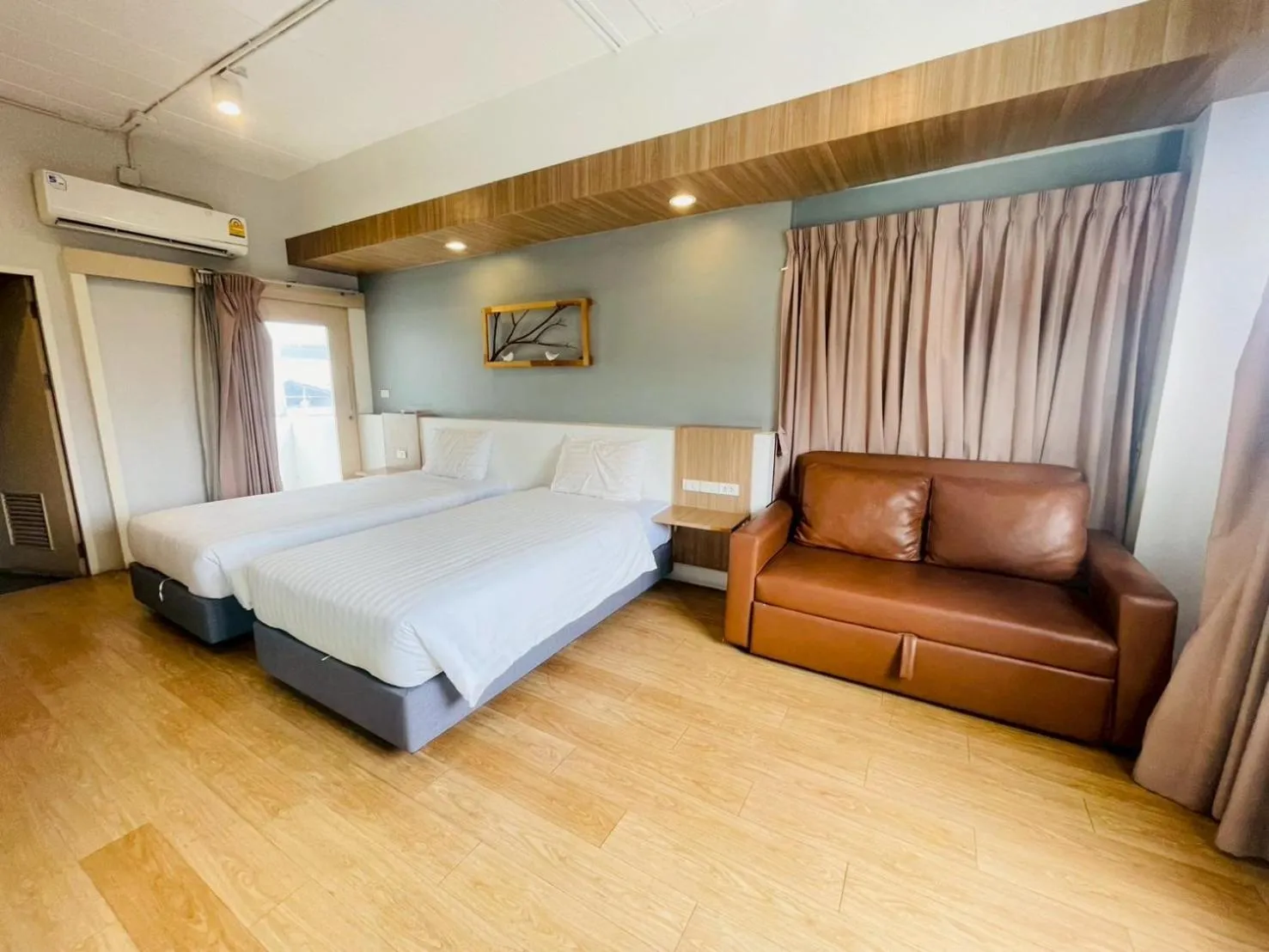 Bed in Shade House - Bitec Bangna