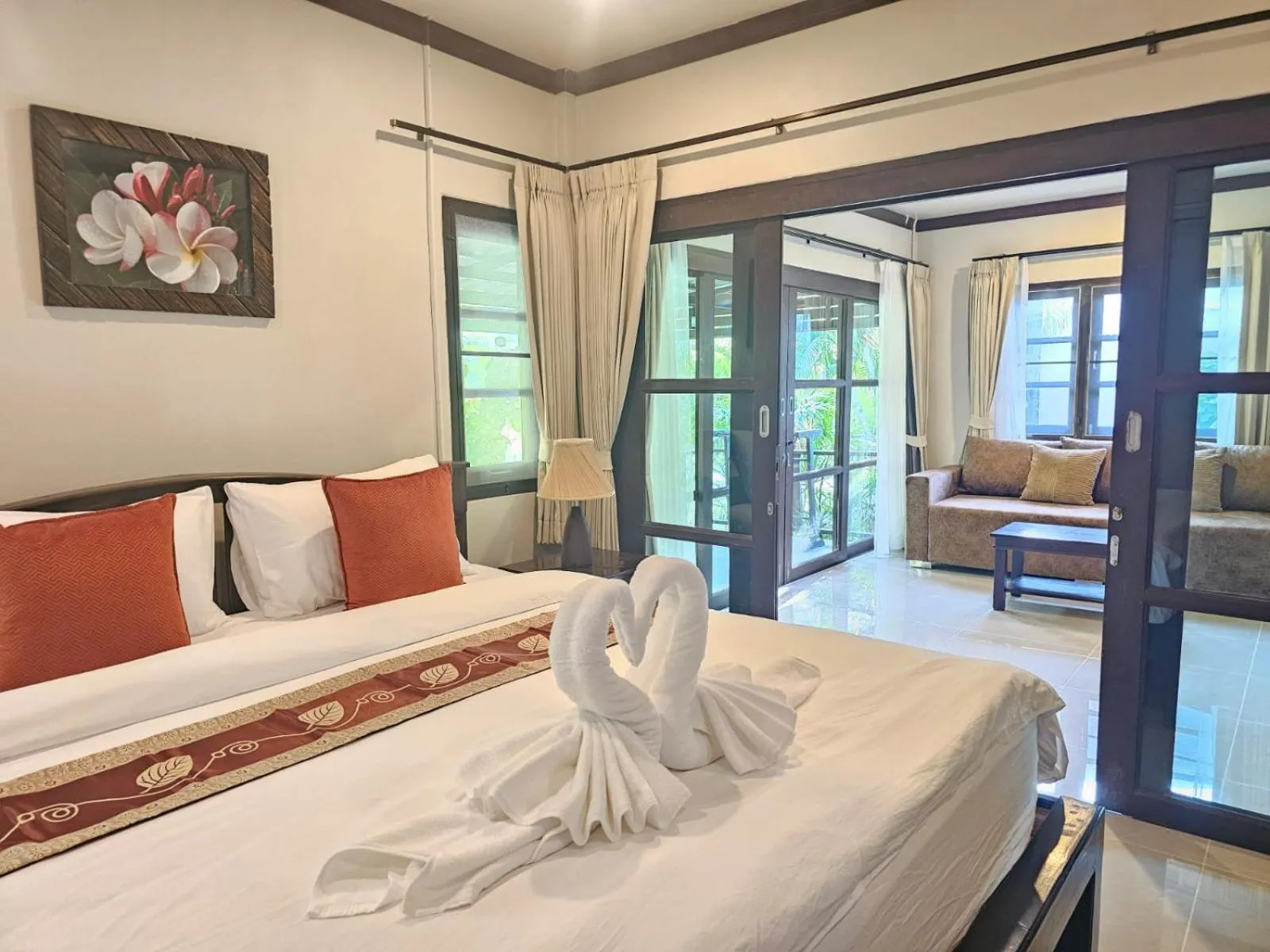 King Room with Garden View in Bang Po Hut