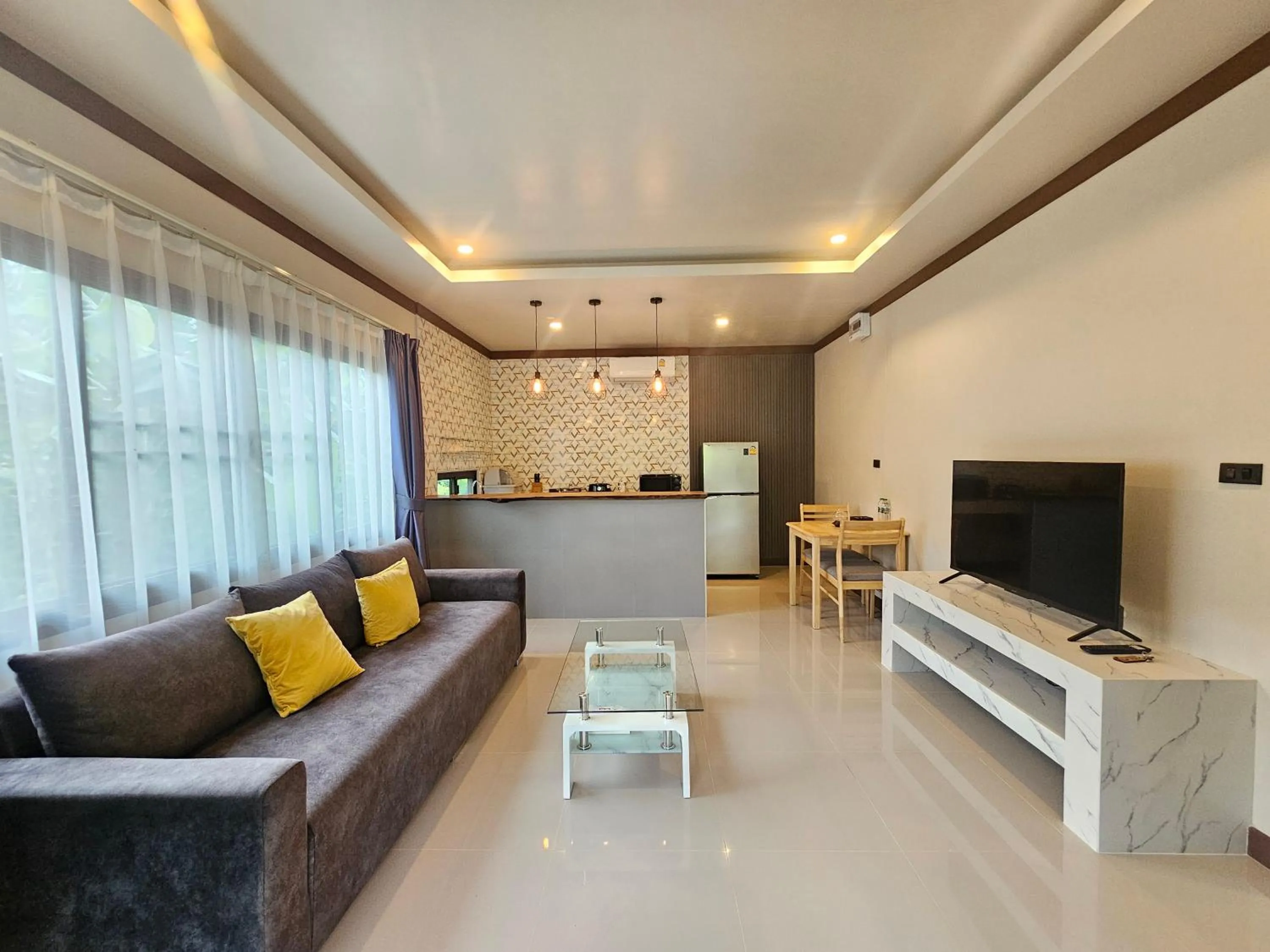 Living room in Bang Po Hut