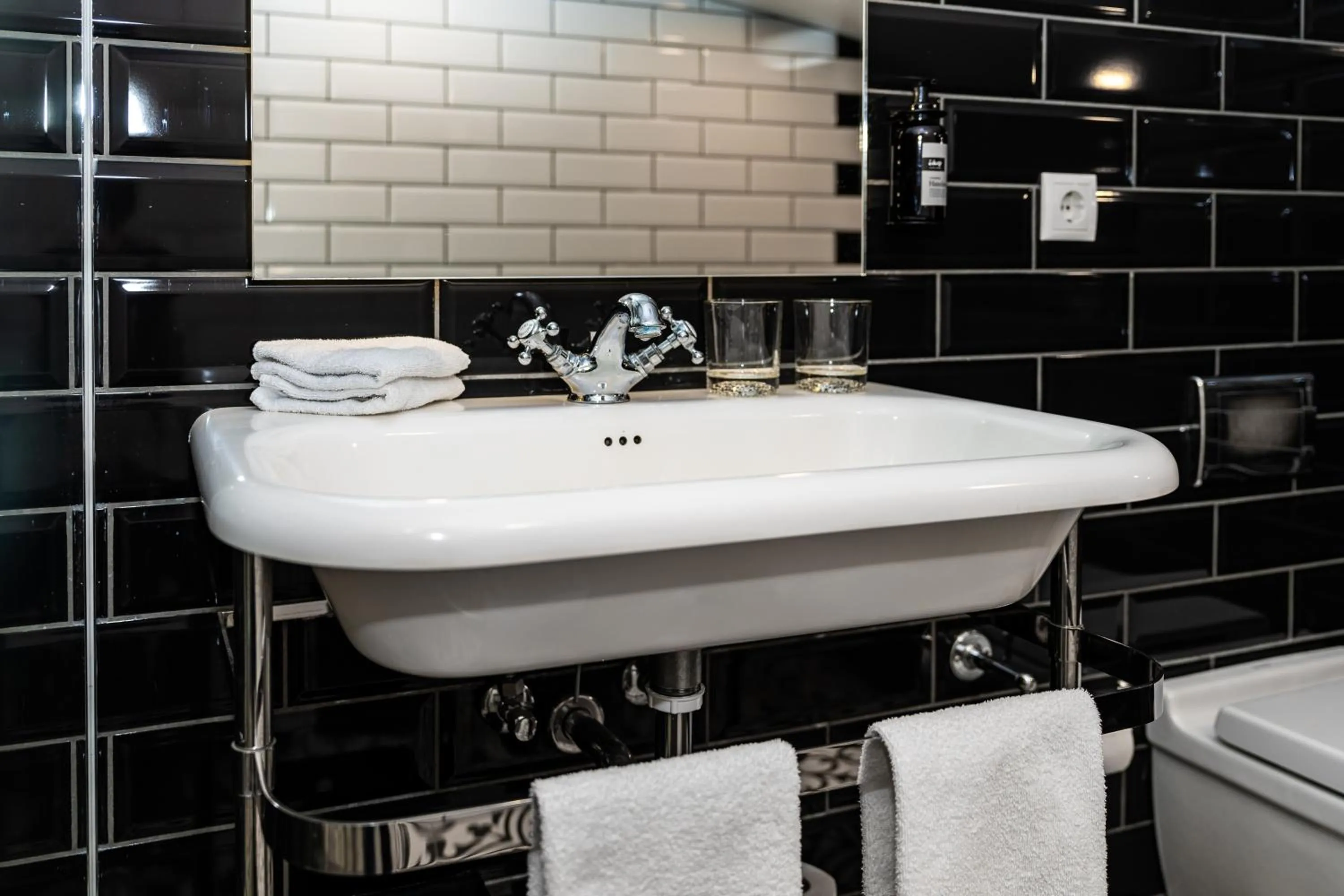Bathroom in Vintage Apartment Hotel
