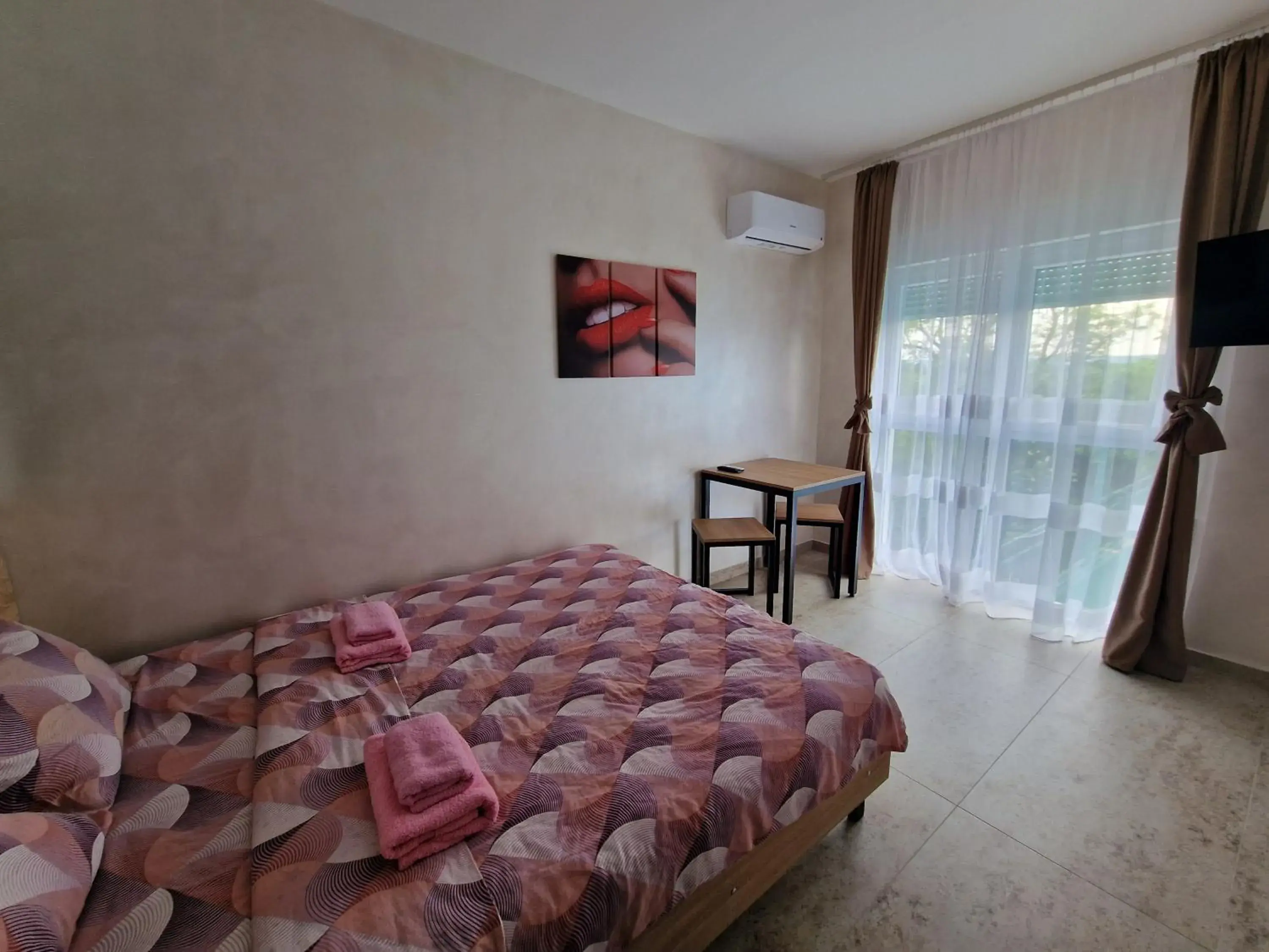 Deluxe Double Room in Rooms Green Set Deluxe Double Room in Rooms Green Set