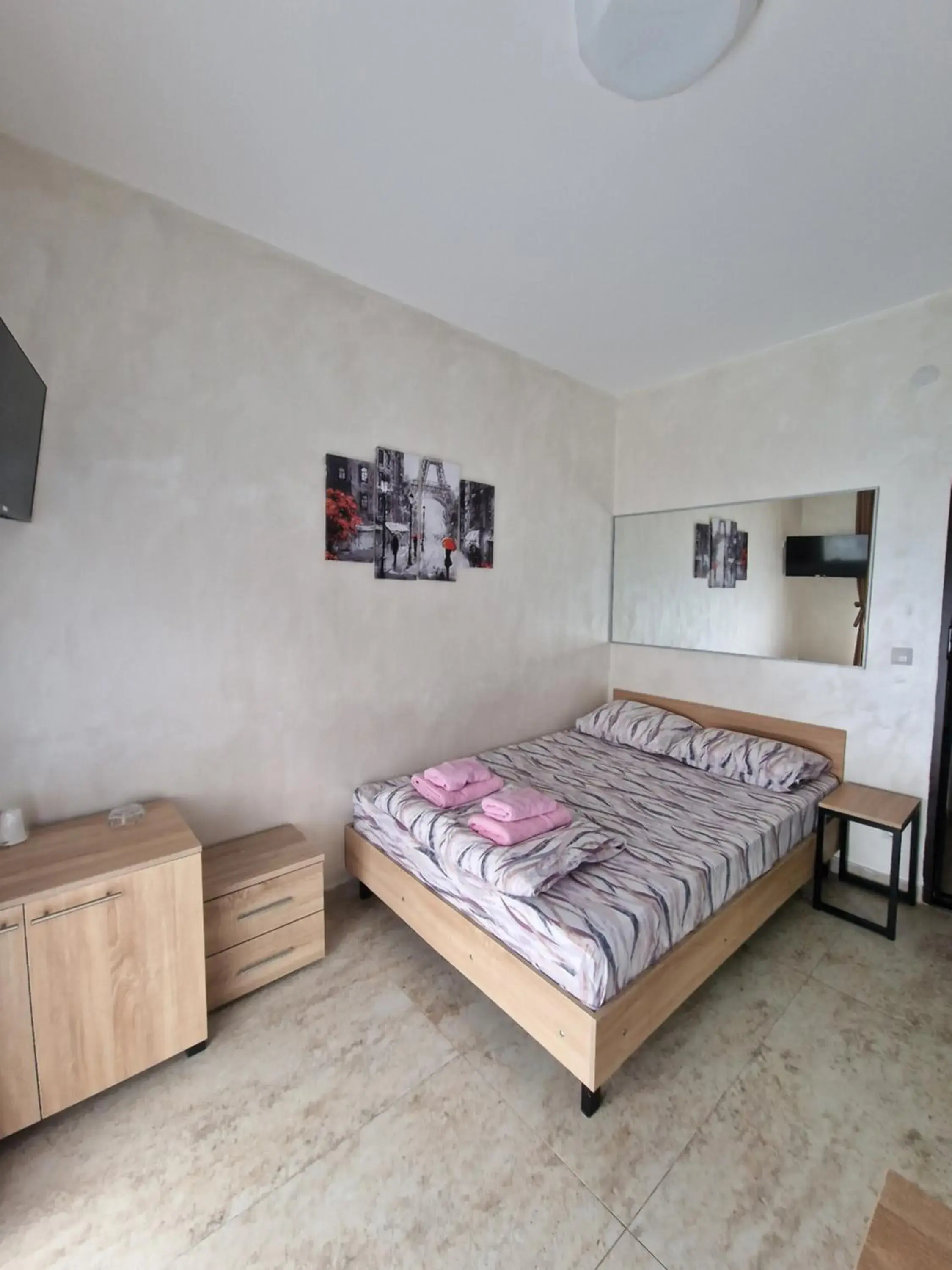 Deluxe Double Room in Rooms Green Set Deluxe Double Room in Rooms Green Set