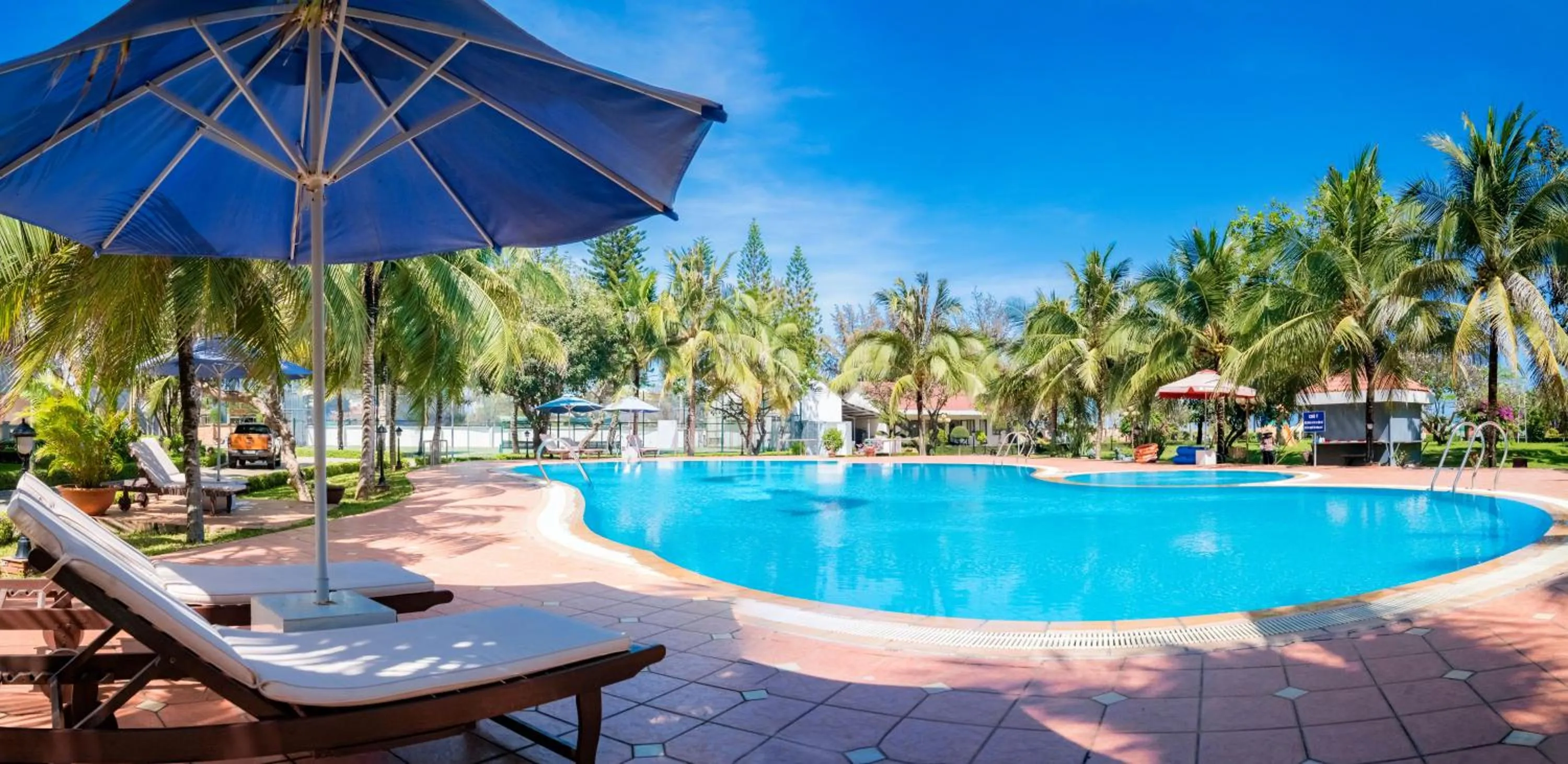 Swimming pool in Lotus Vung Tau Resort & Spa