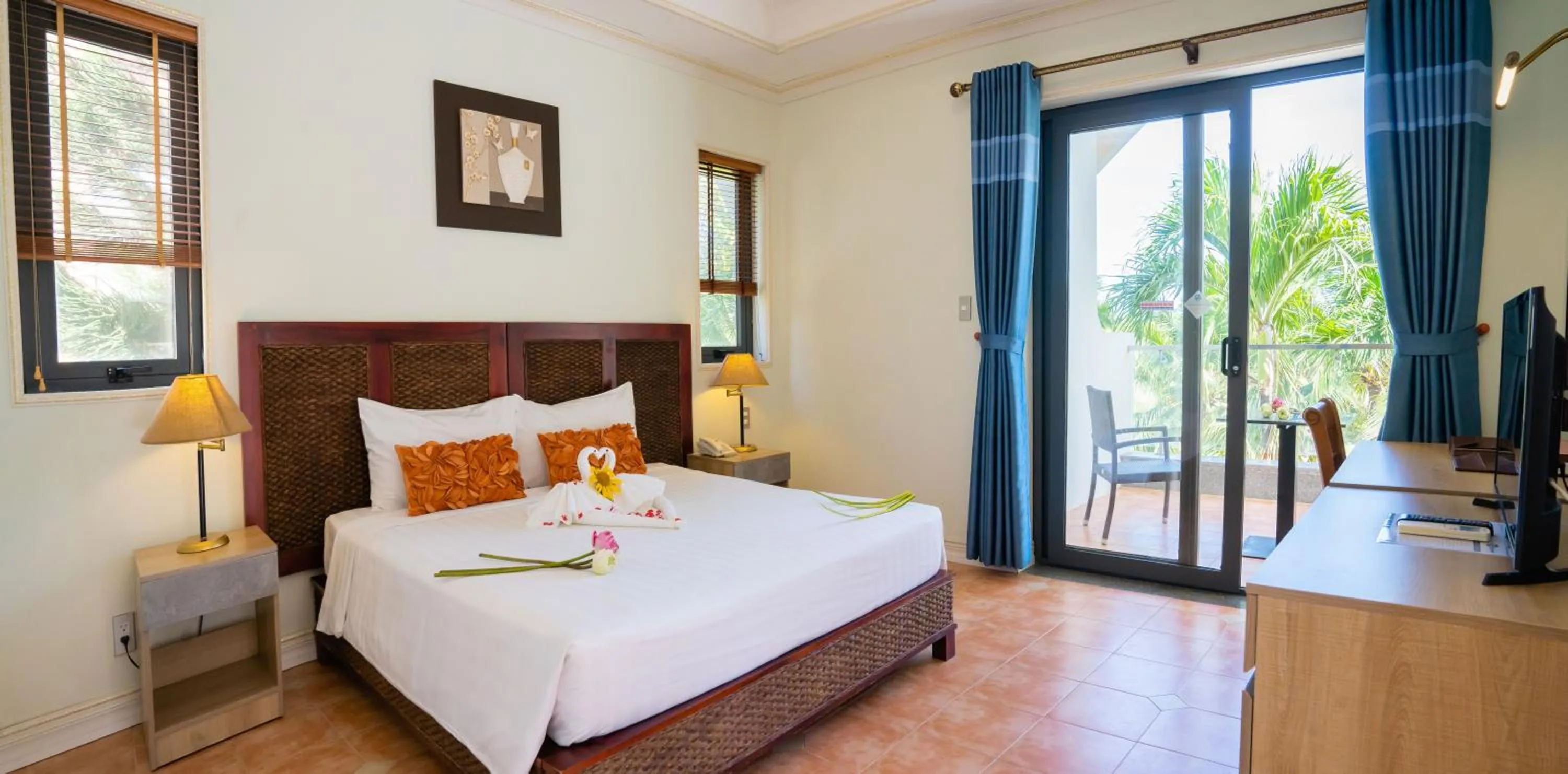 Bedroom, Bed in Lotus Vung Tau Resort & Spa