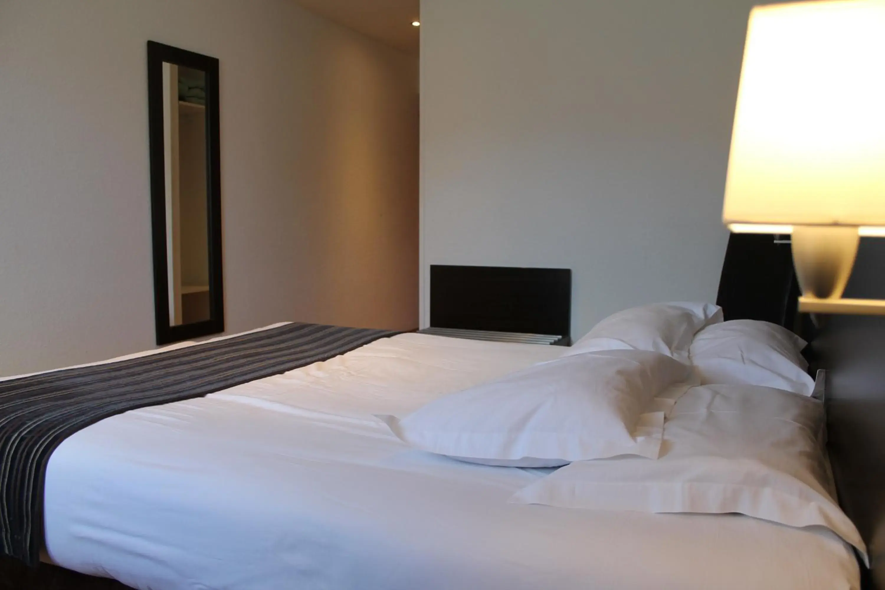 Bedroom, Bed in Logis Hotel Restaurant de l'Abbaye Bedroom, Bed in Logis Hotel Restaurant de l'Abbaye