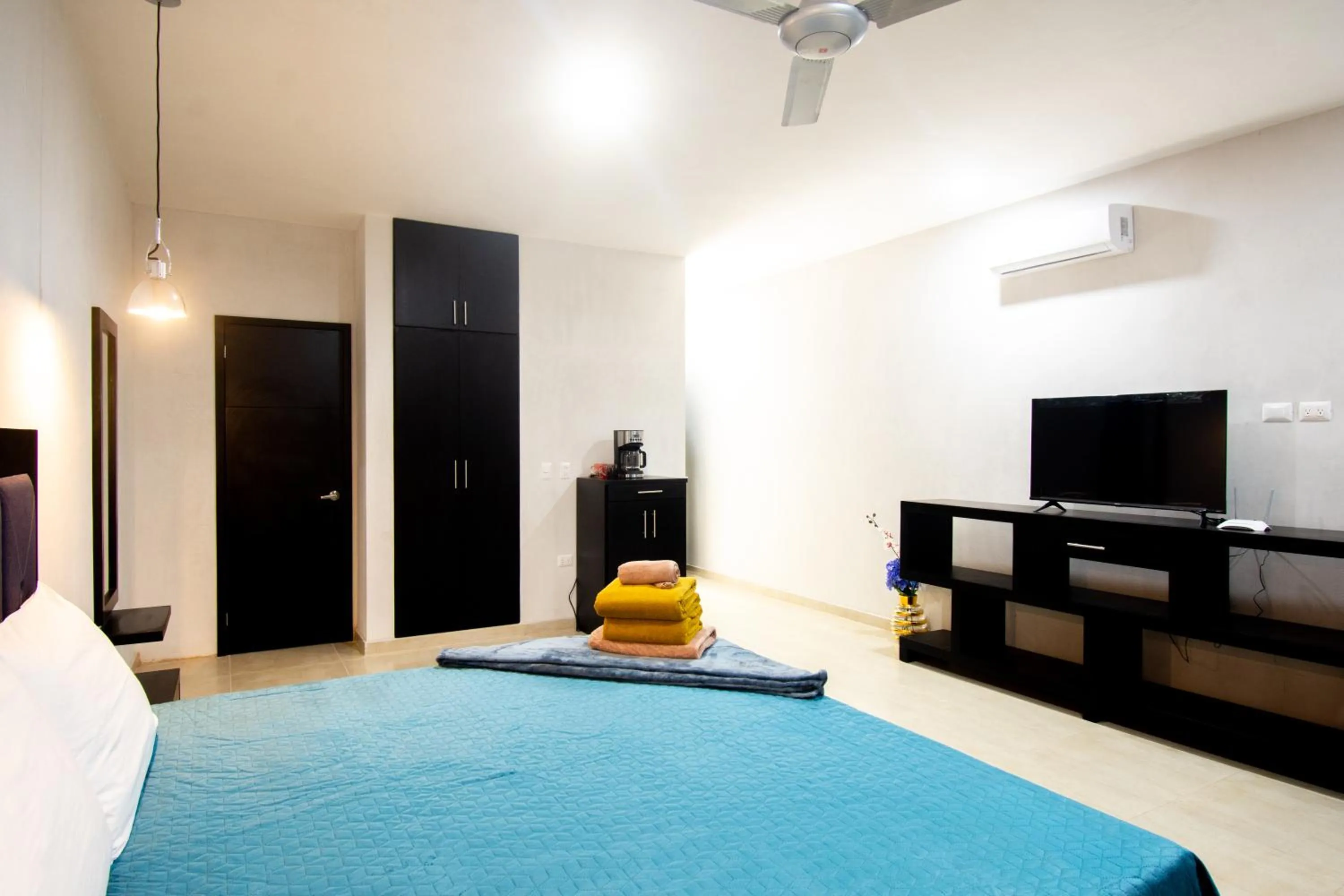 Photo of the whole room, Bed in Hotel Casa Tortuga Tulum - Cenotes Park Inclusive