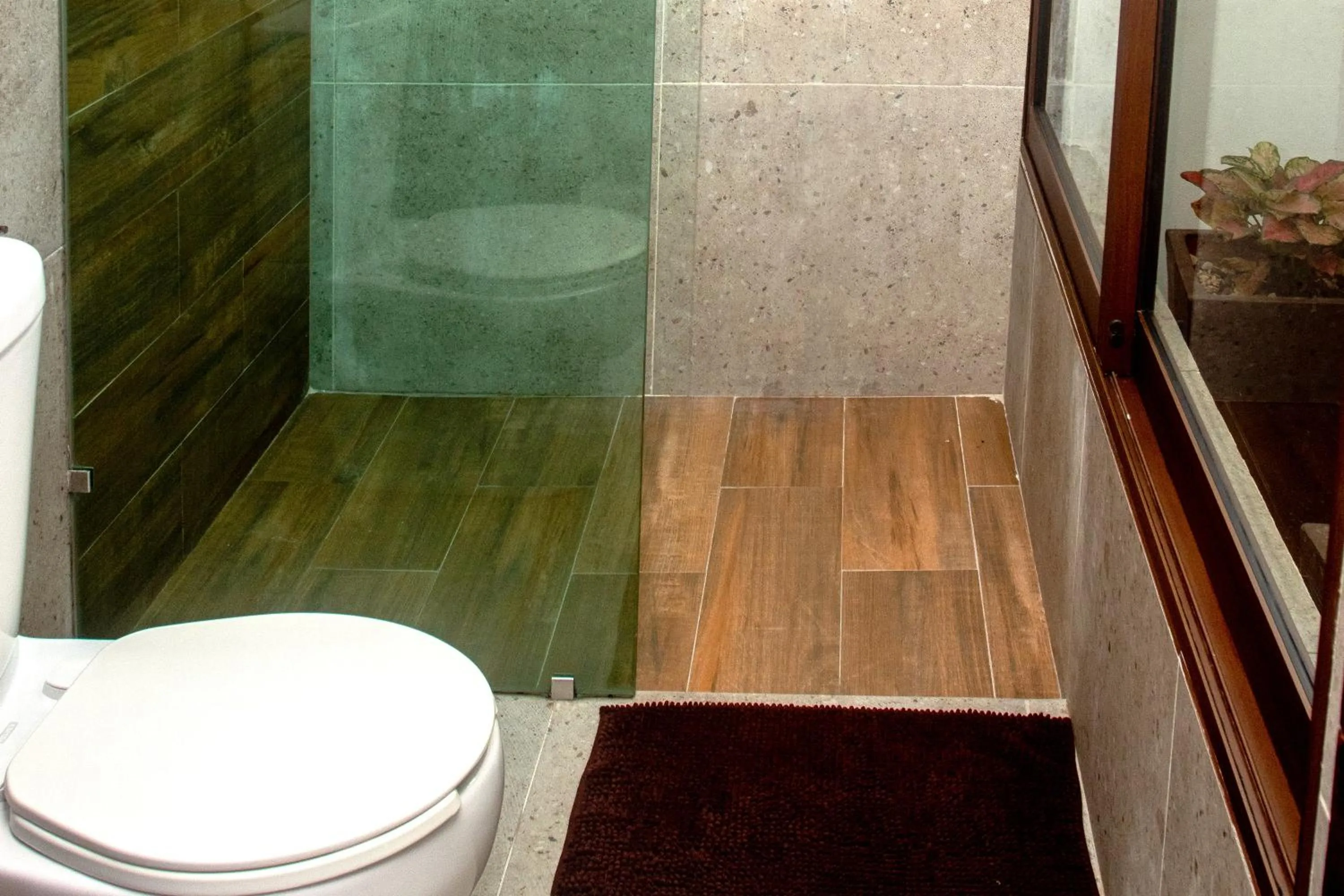 Shower in Hotel Casa Tortuga Tulum - Cenotes Park Inclusive