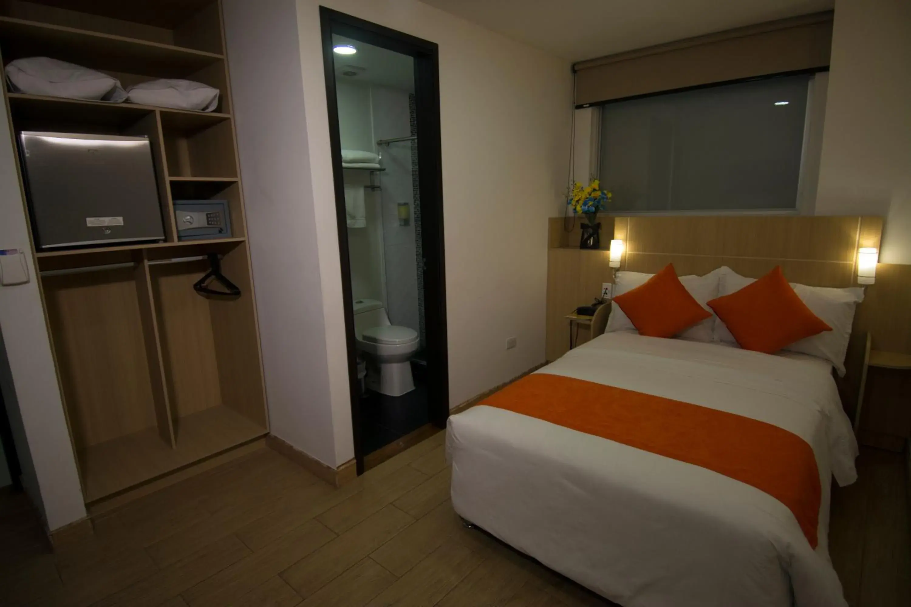 Single Room in Hotel Granada Plaza Single Room in Hotel Granada Plaza