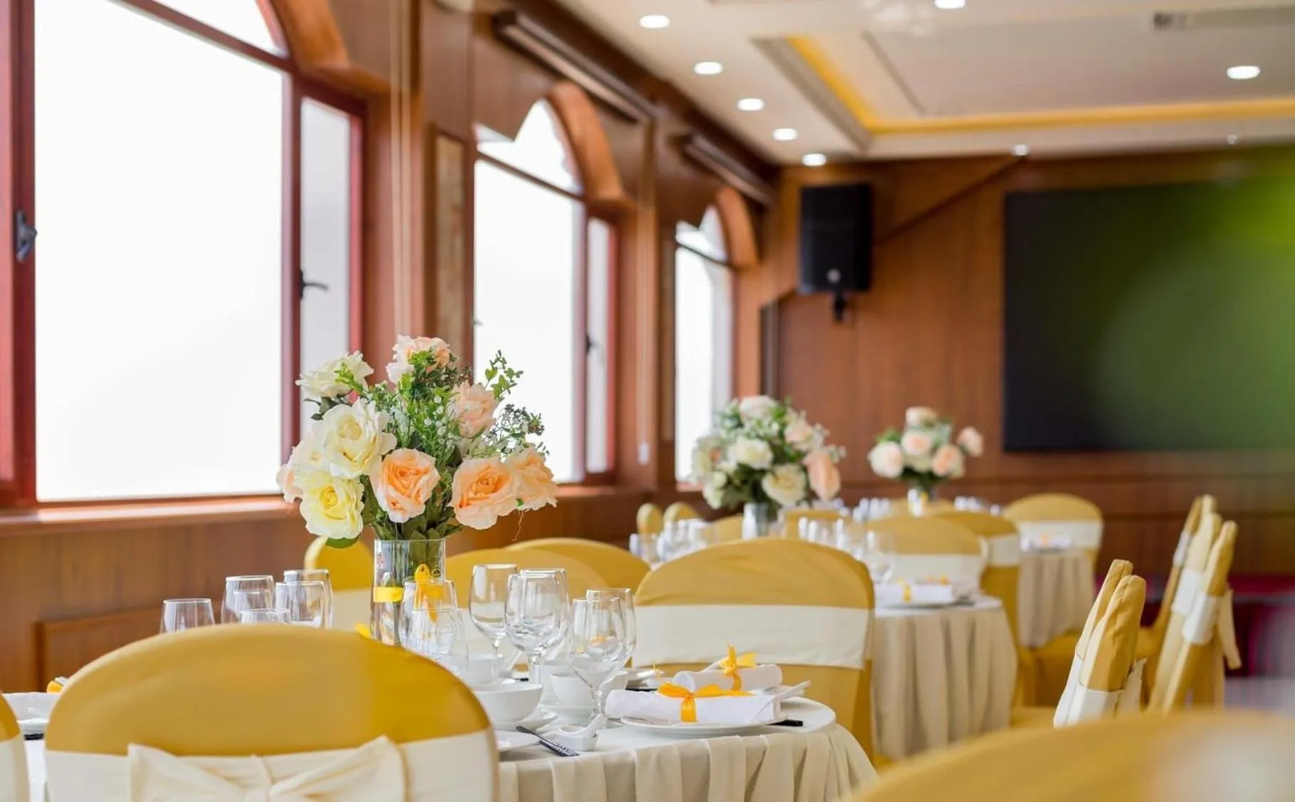 Banquet/Function facilities in Riverside Hotel Quang Binh