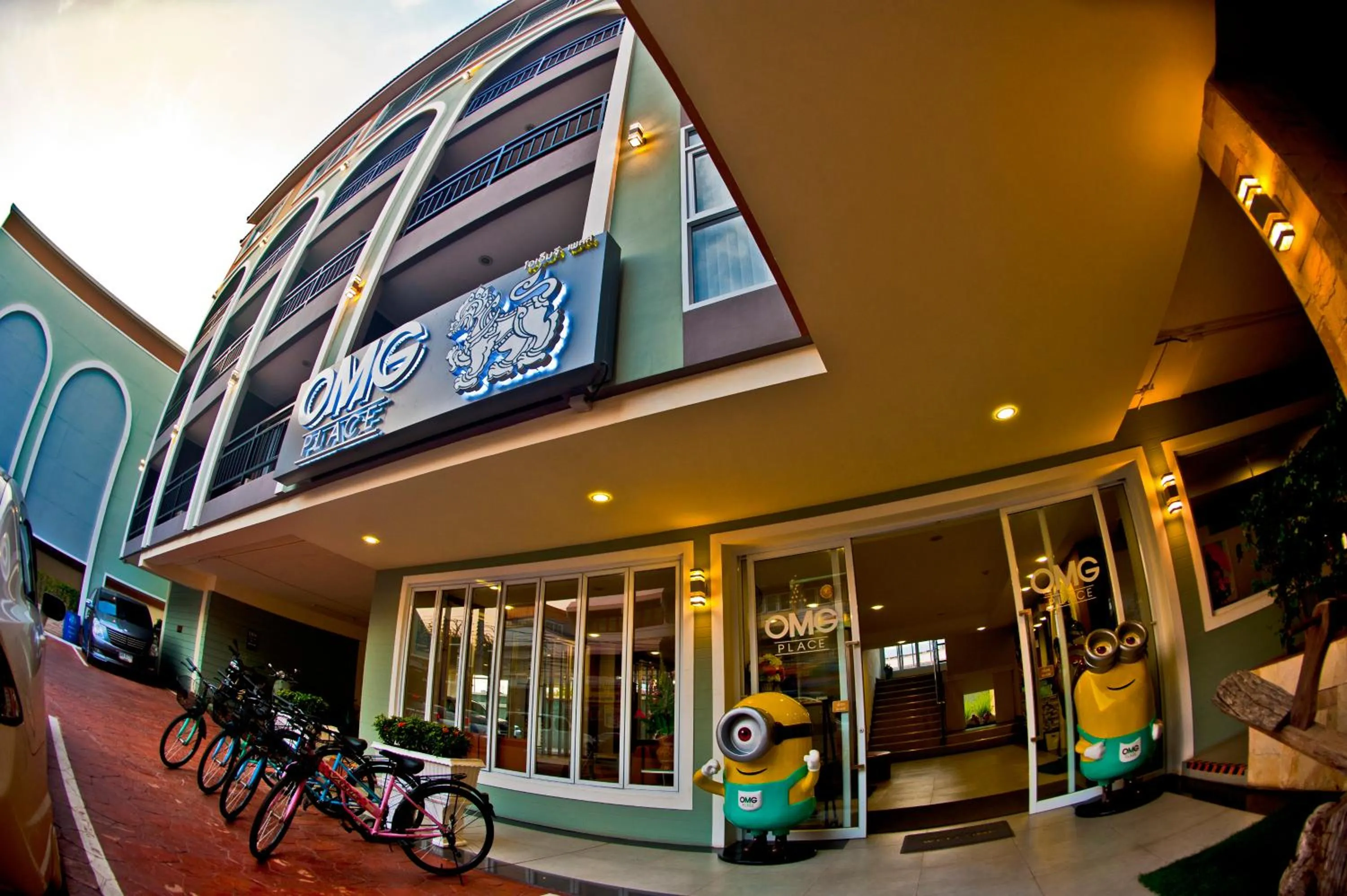 Cycling in OMG Hotel