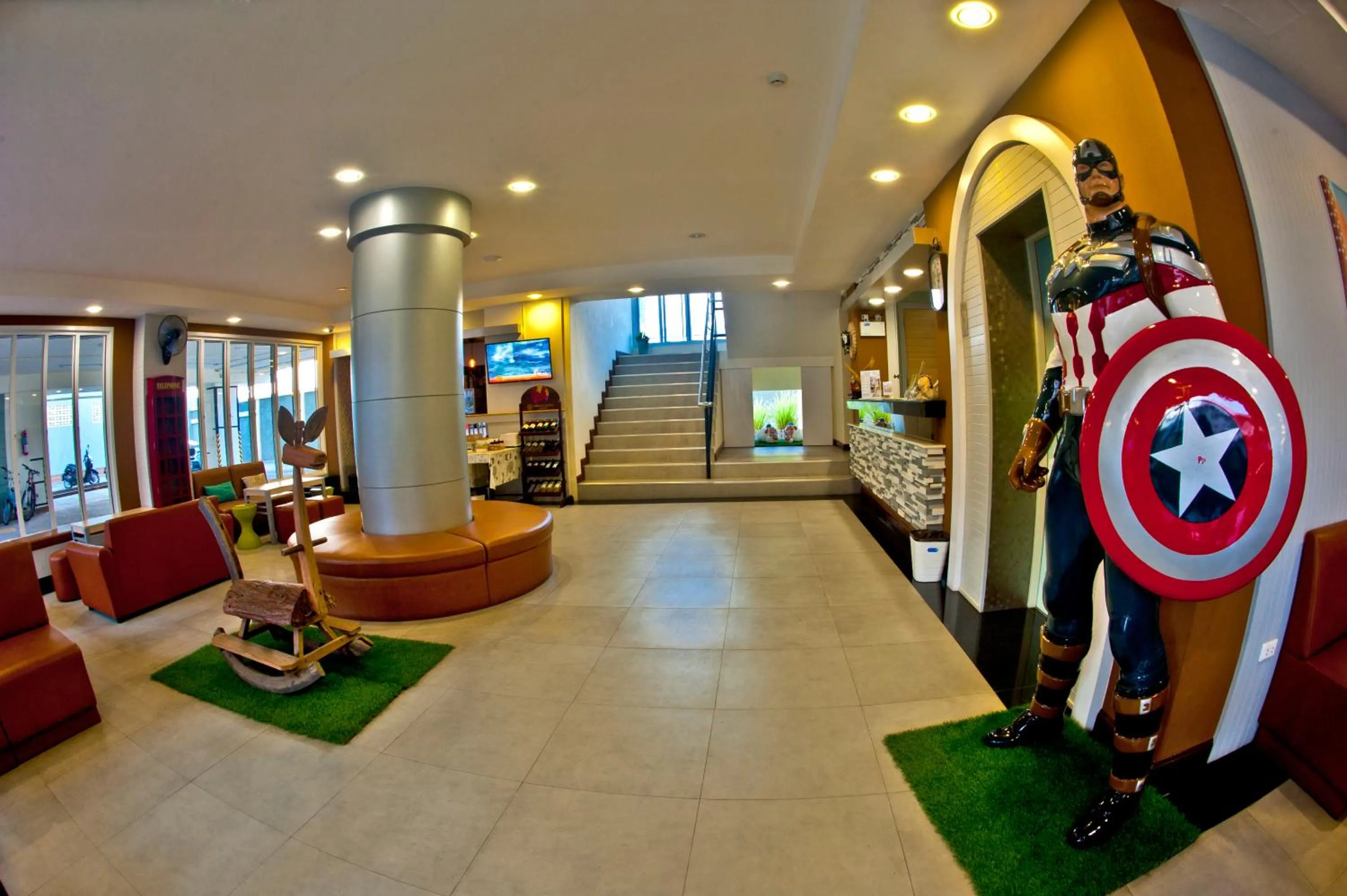 Lobby or reception in OMG Hotel