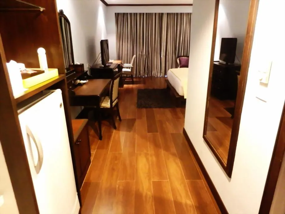 Decorative detail in Sir James Resort