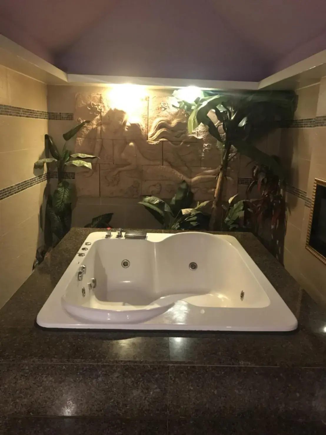 Bathroom in Discovery Motel - Tucheng