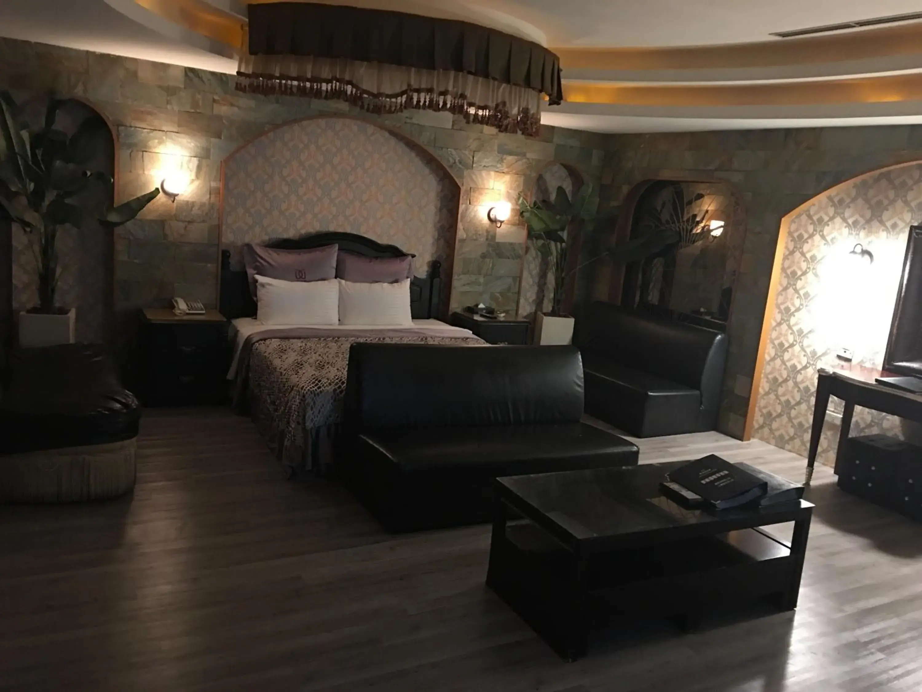 Bed in Discovery Motel - Tucheng