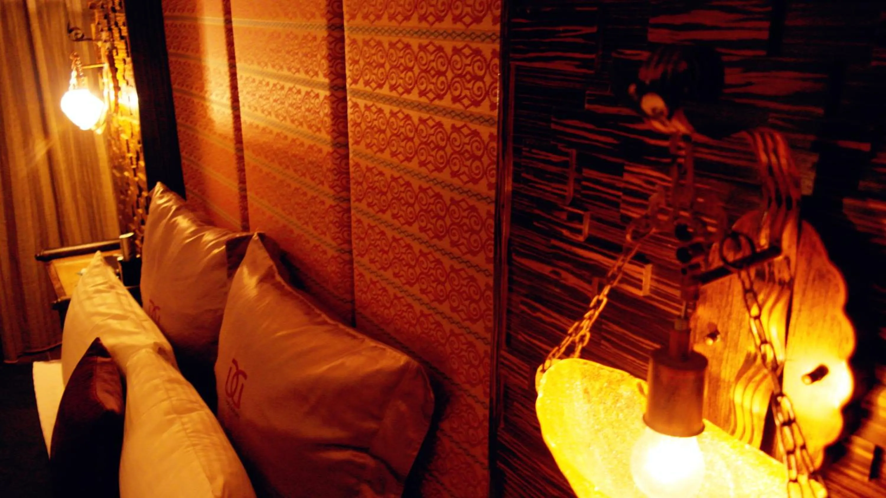 Decorative detail in Discovery Motel - Tucheng