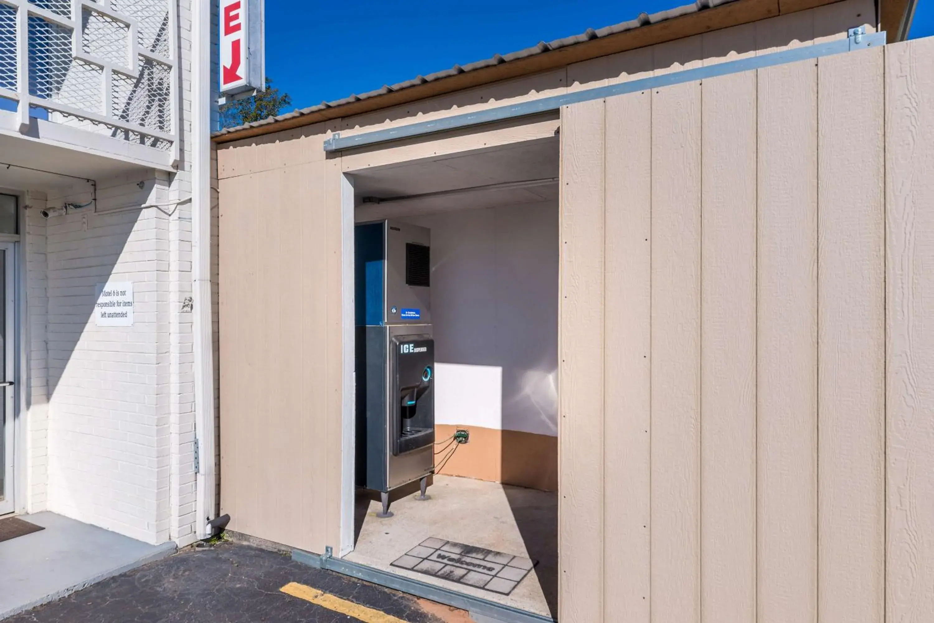 Property building in Motel 6-Connellys Springs, NC Property building in Motel 6-Connellys Springs, NC