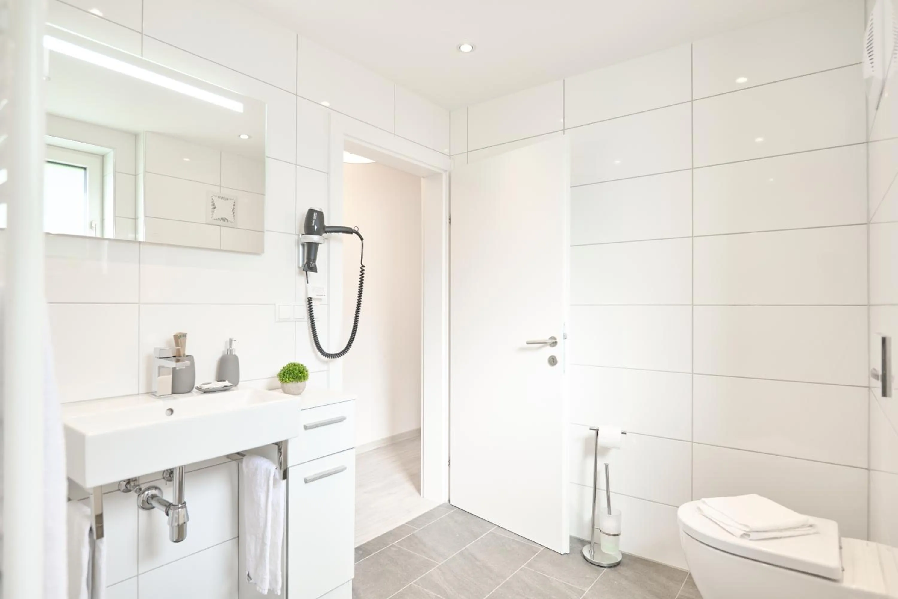 Toilet in Pension - Ferienwohnungen Zollner