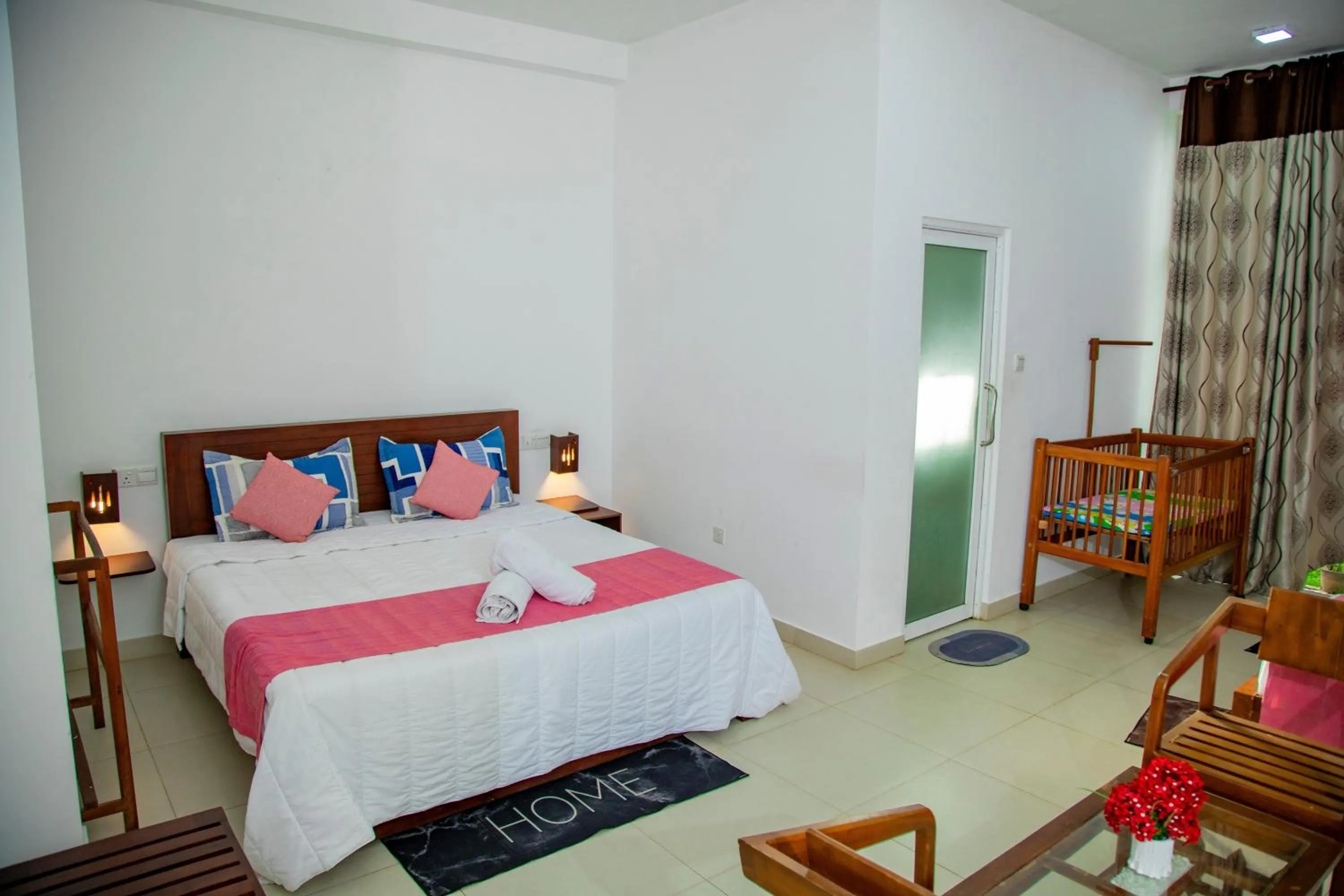 Bedroom, Bed in Ocean Villa Den