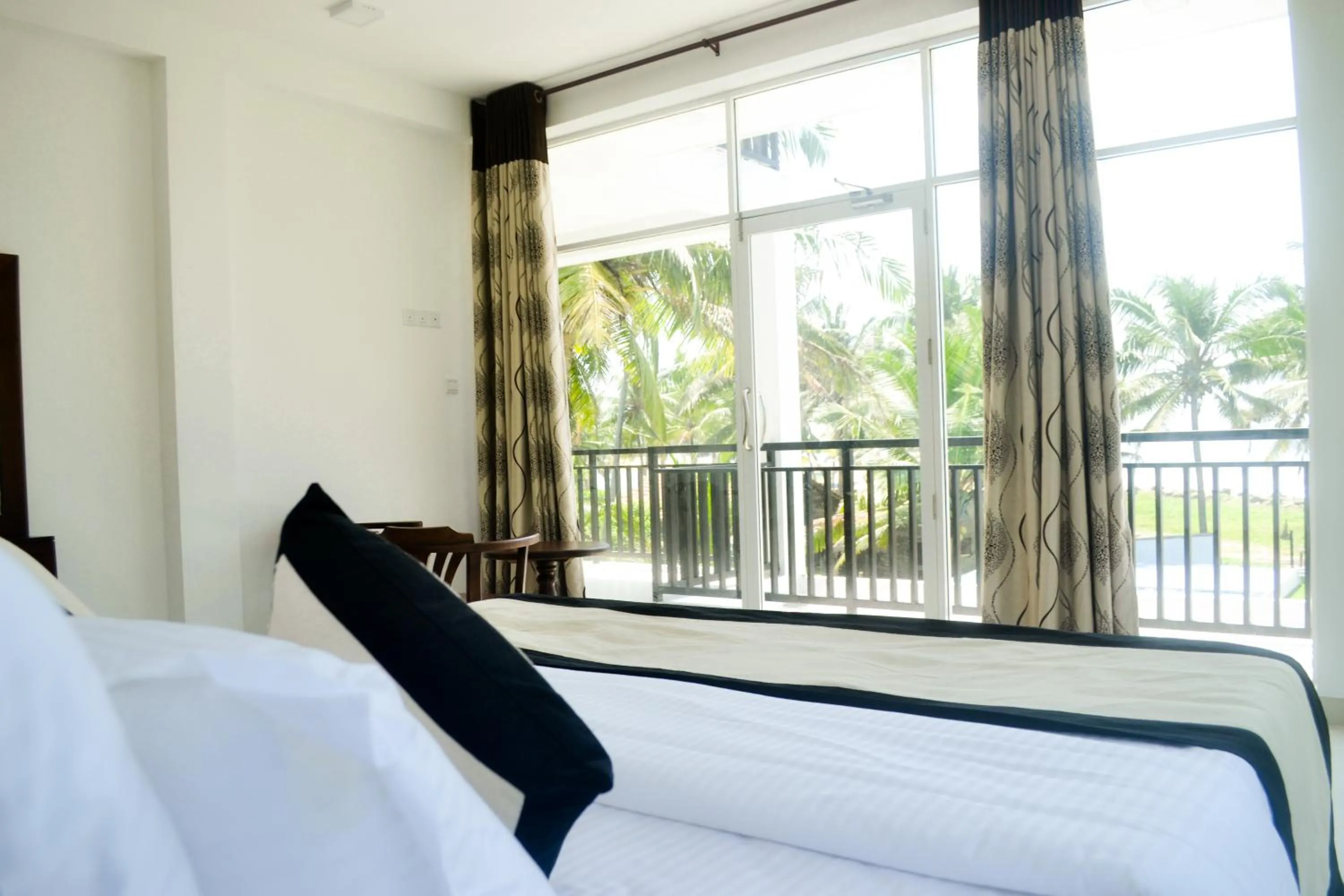 Bed in Ocean Villa Den