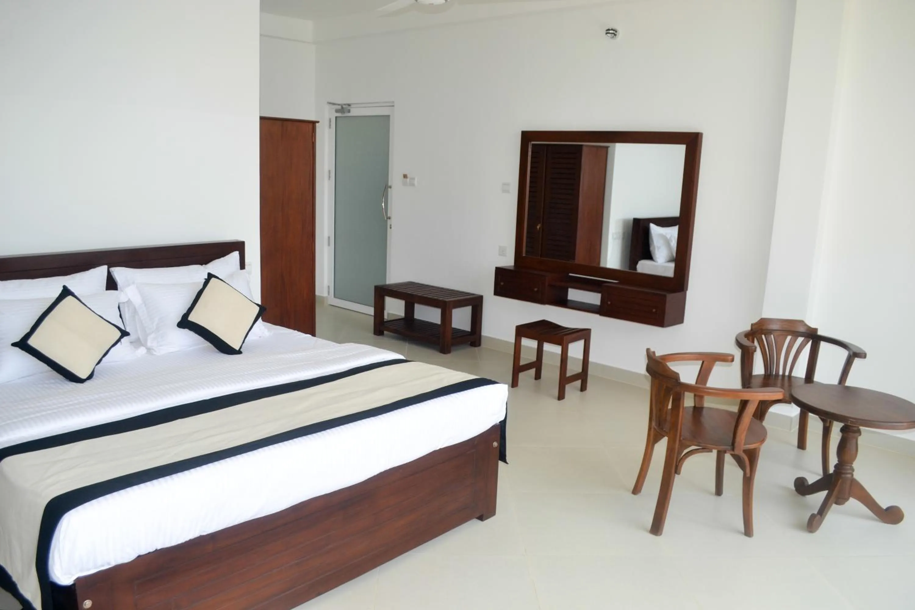 Bedroom, Bed in Ocean Villa Den