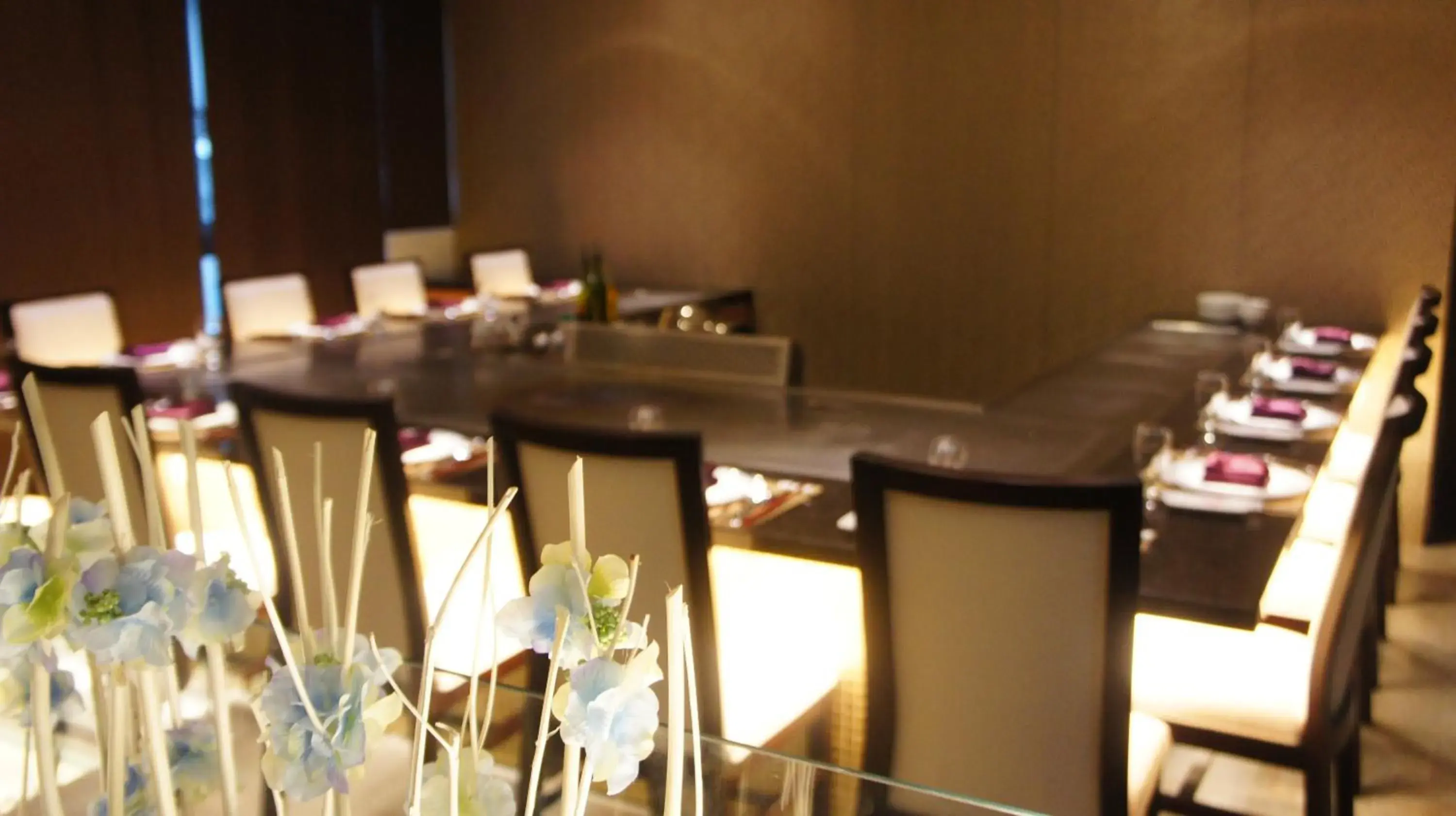 Restaurant/places to eat in Happiness Inn Hotel Restaurant/places to eat in Happiness Inn Hotel