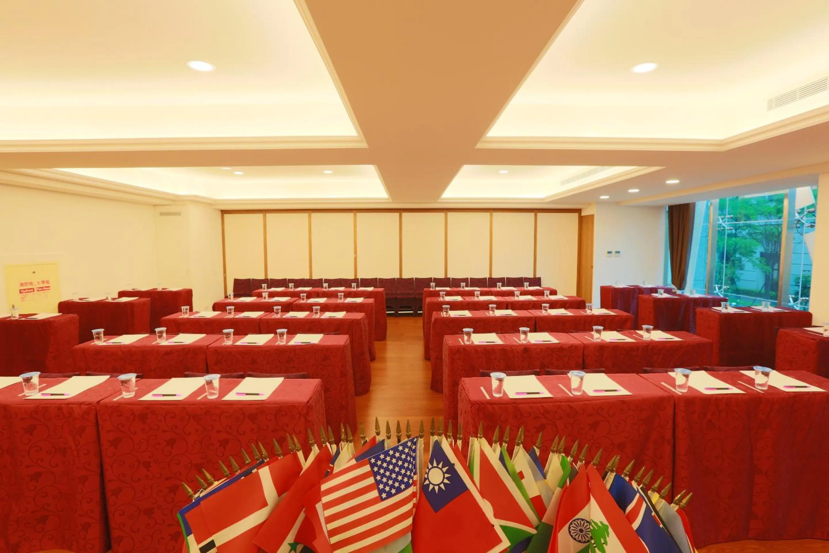 Meeting/conference room in Happiness Inn Hotel