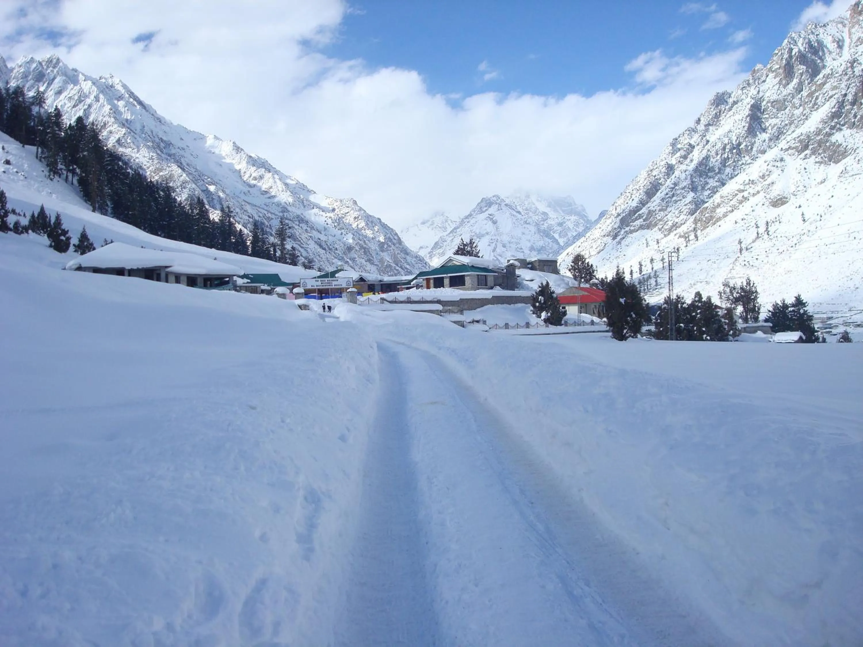 Facade/entrance in Gilgit Serena Hotel