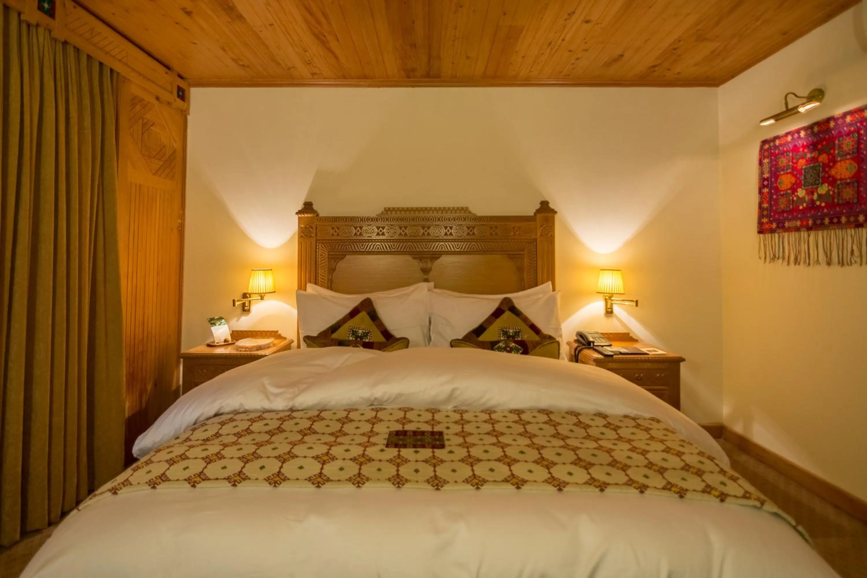 Bed in Gilgit Serena Hotel