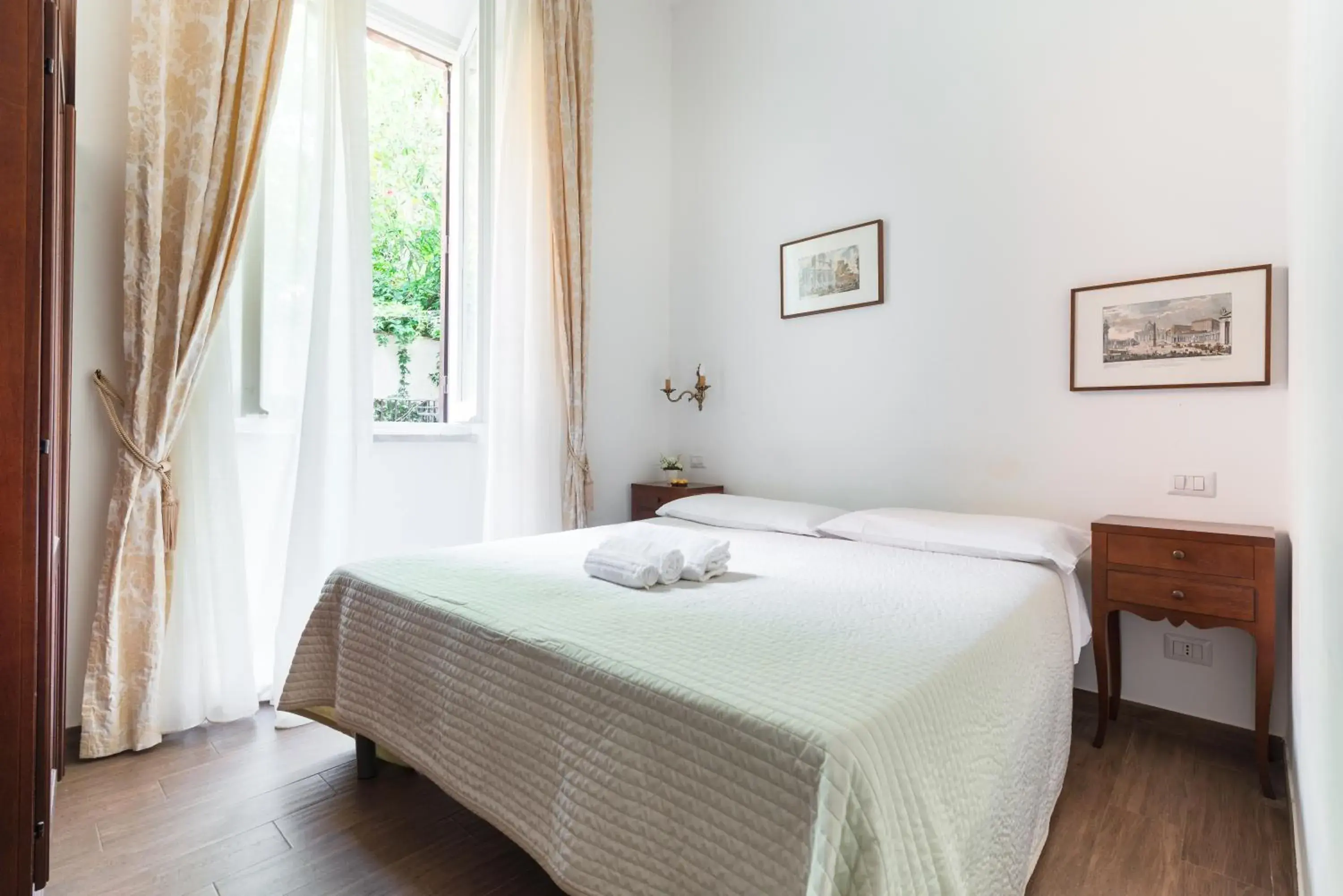 Bed in Casa in Monti Bed in Casa in Monti