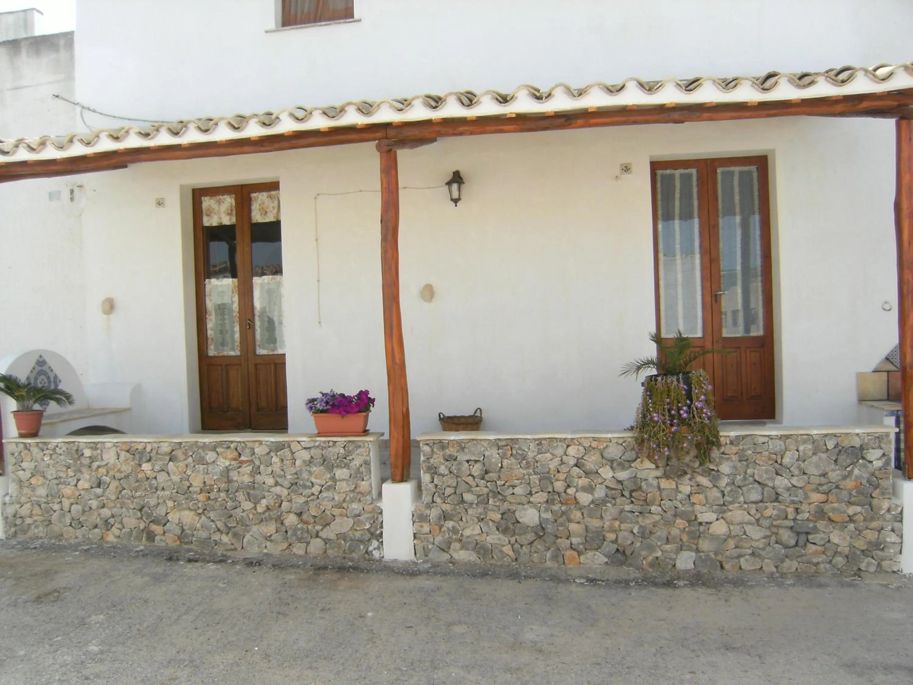 Facade/entrance in Baglio Trinacria