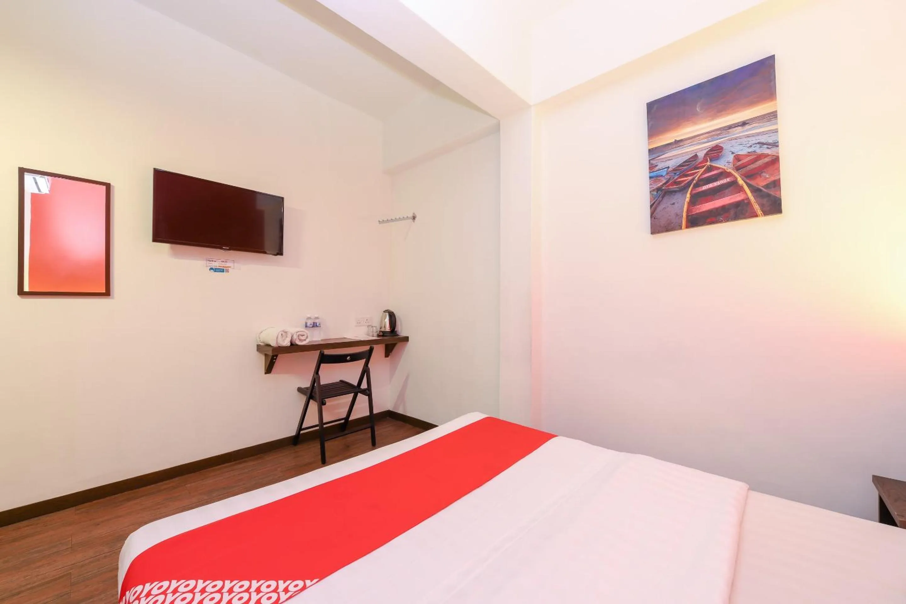 Bedroom, Bed in Hotel O Madras