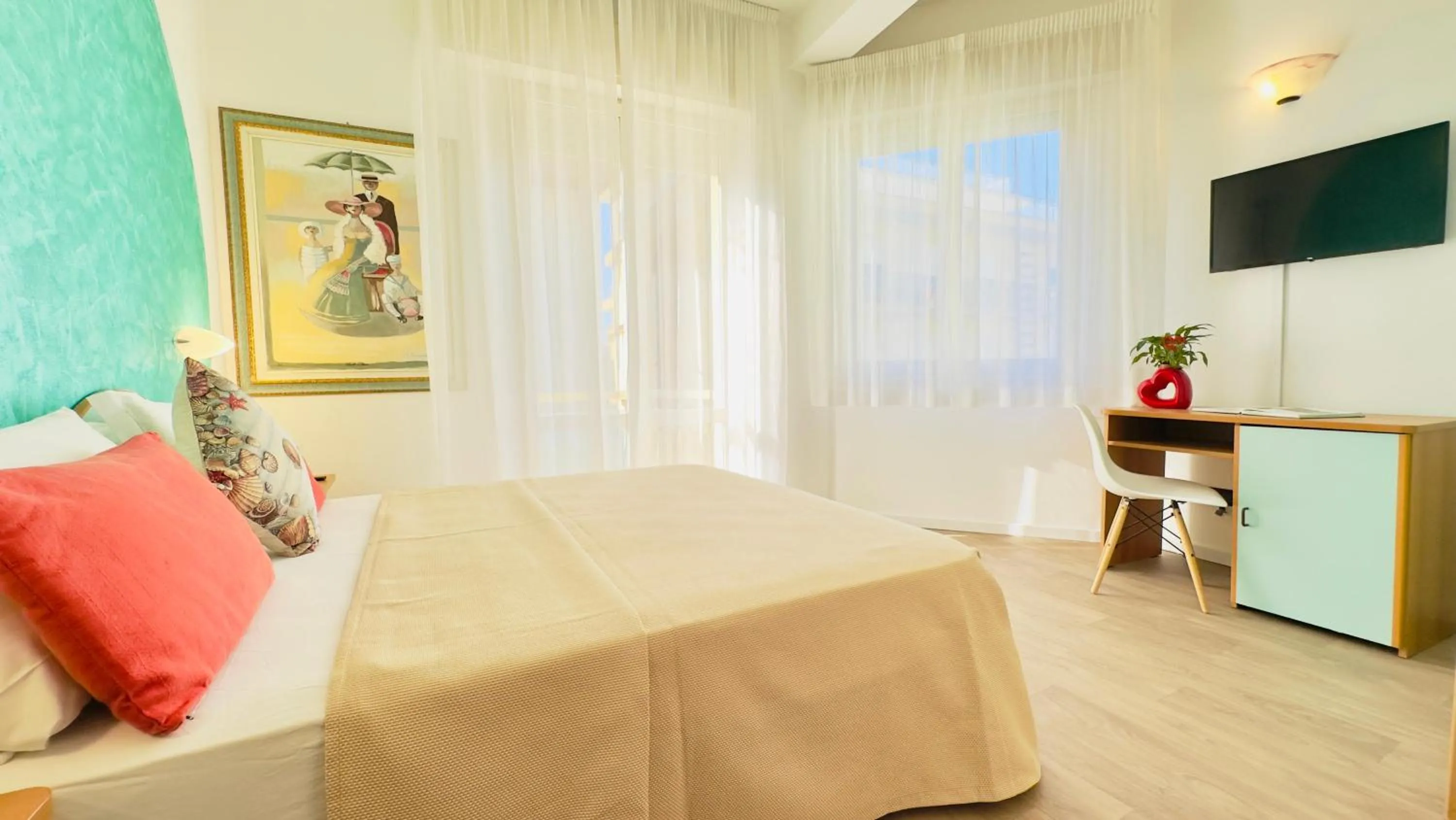 Bed in Residence & Suites