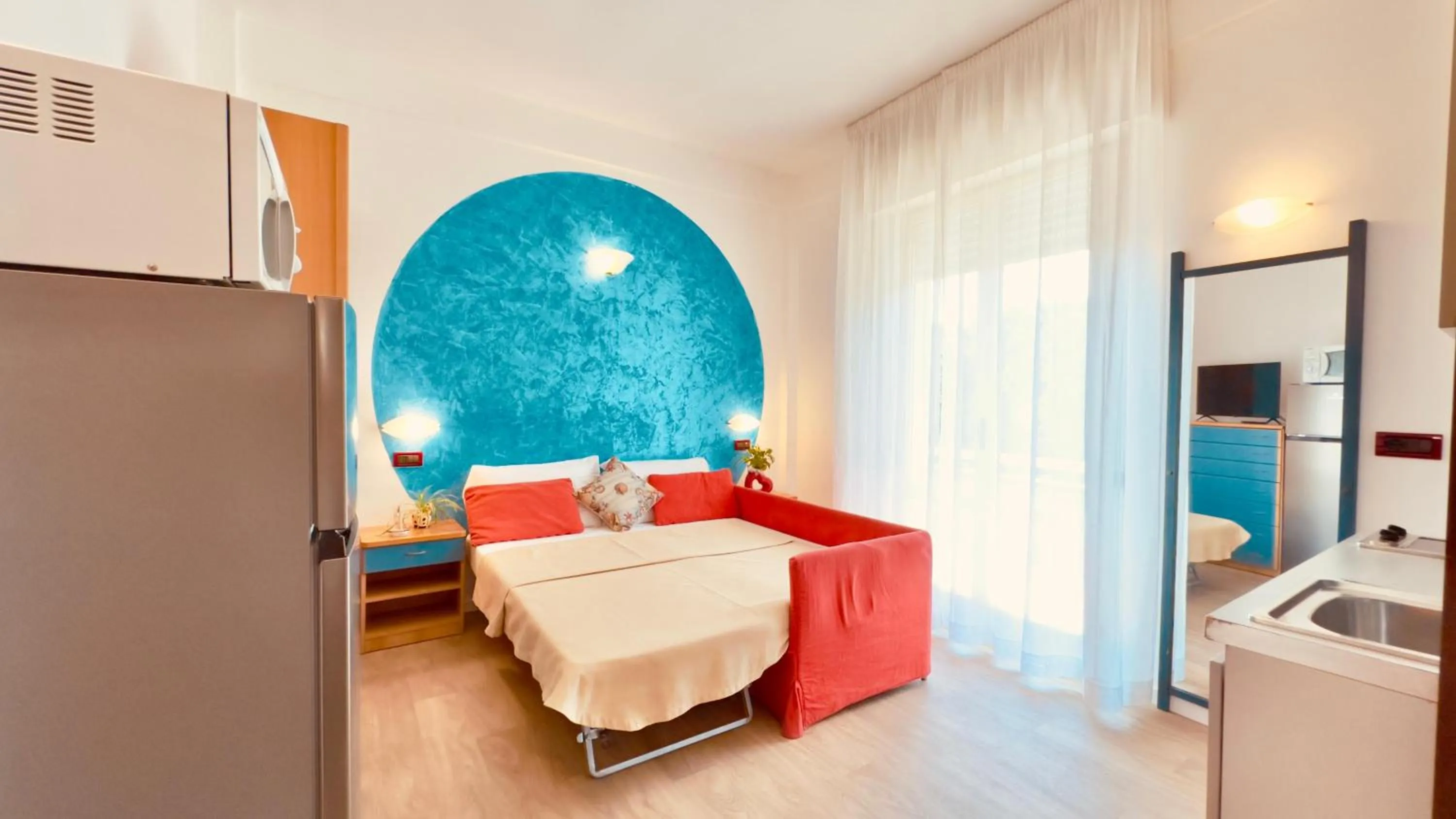 Kitchen or kitchenette, Bed in Residence & Suites