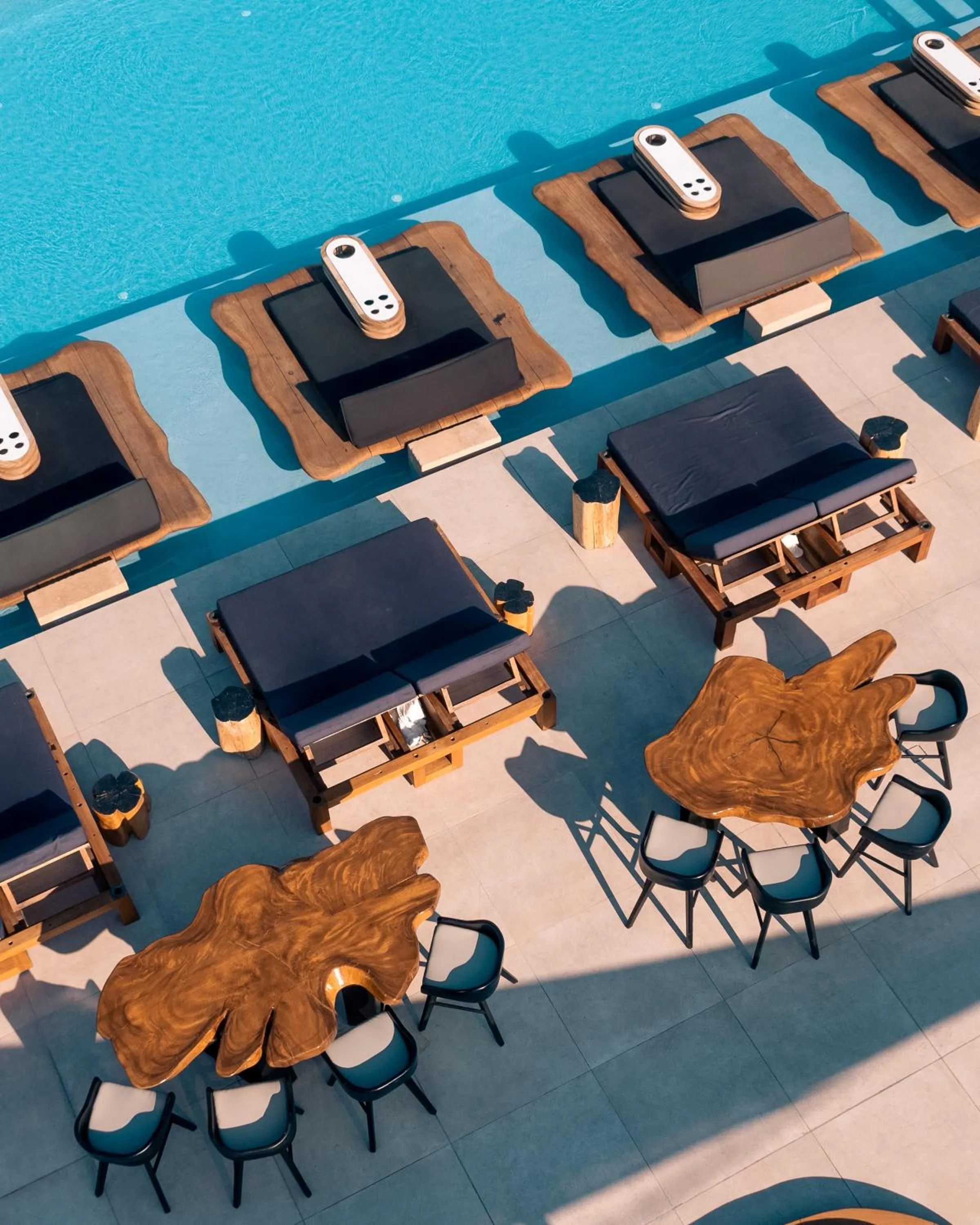 Restaurant/places to eat in Cavo Tagoo Santorini